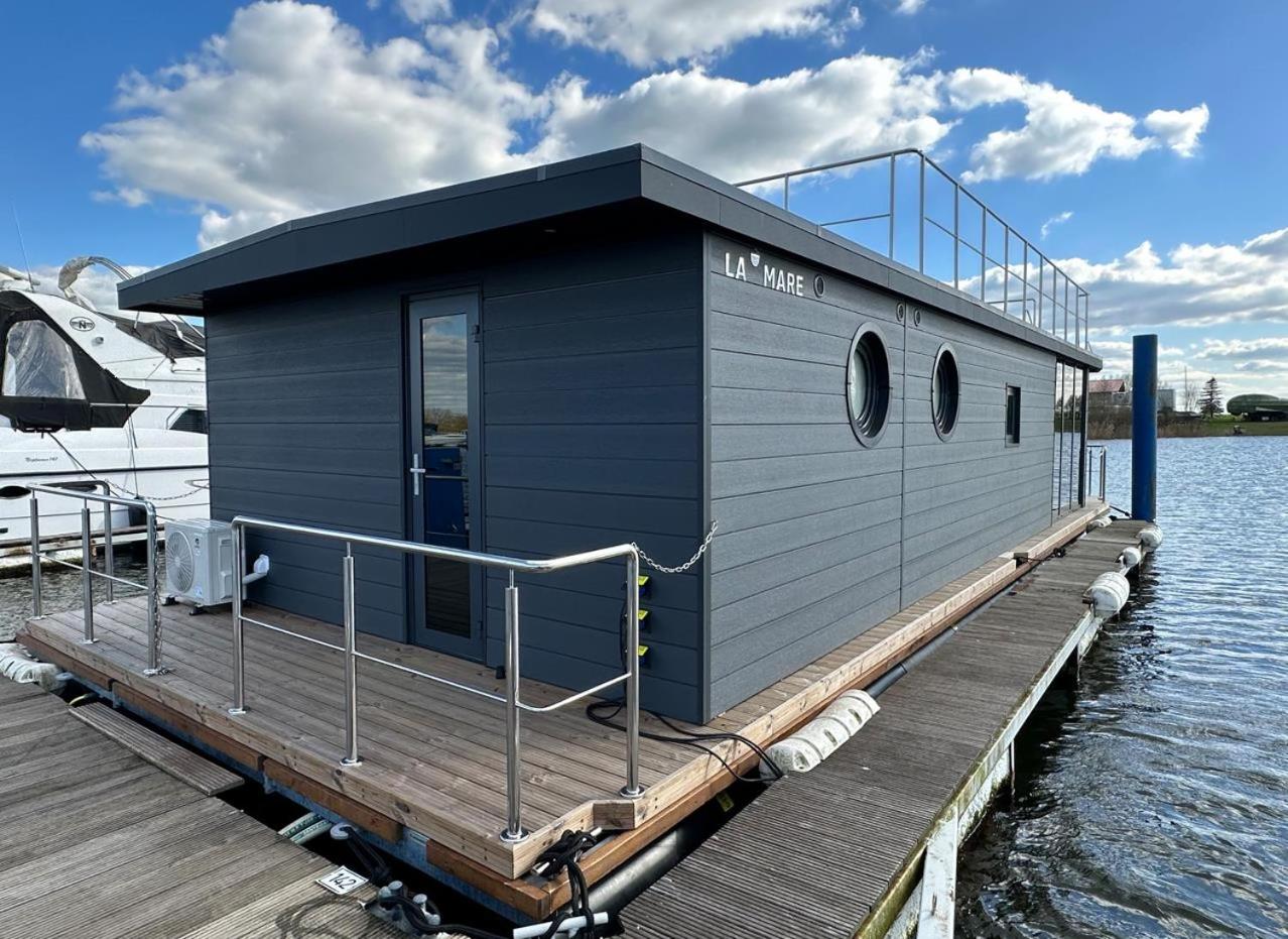 Hausboot La Mare Seeblick