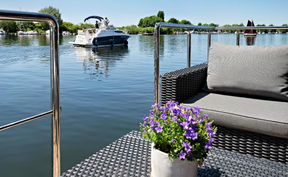 Hausboot La Mare Seeblick