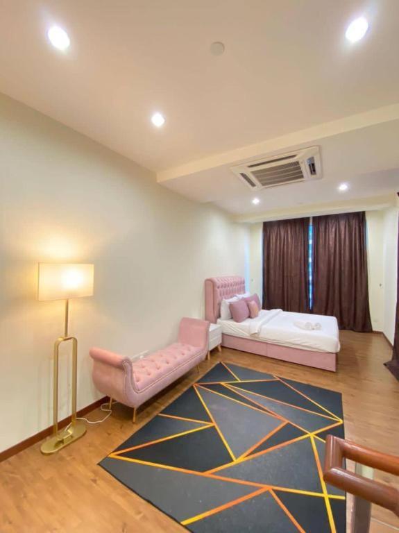 Honeymoon Suite By A Legacy Hotel - KLCC Lake View