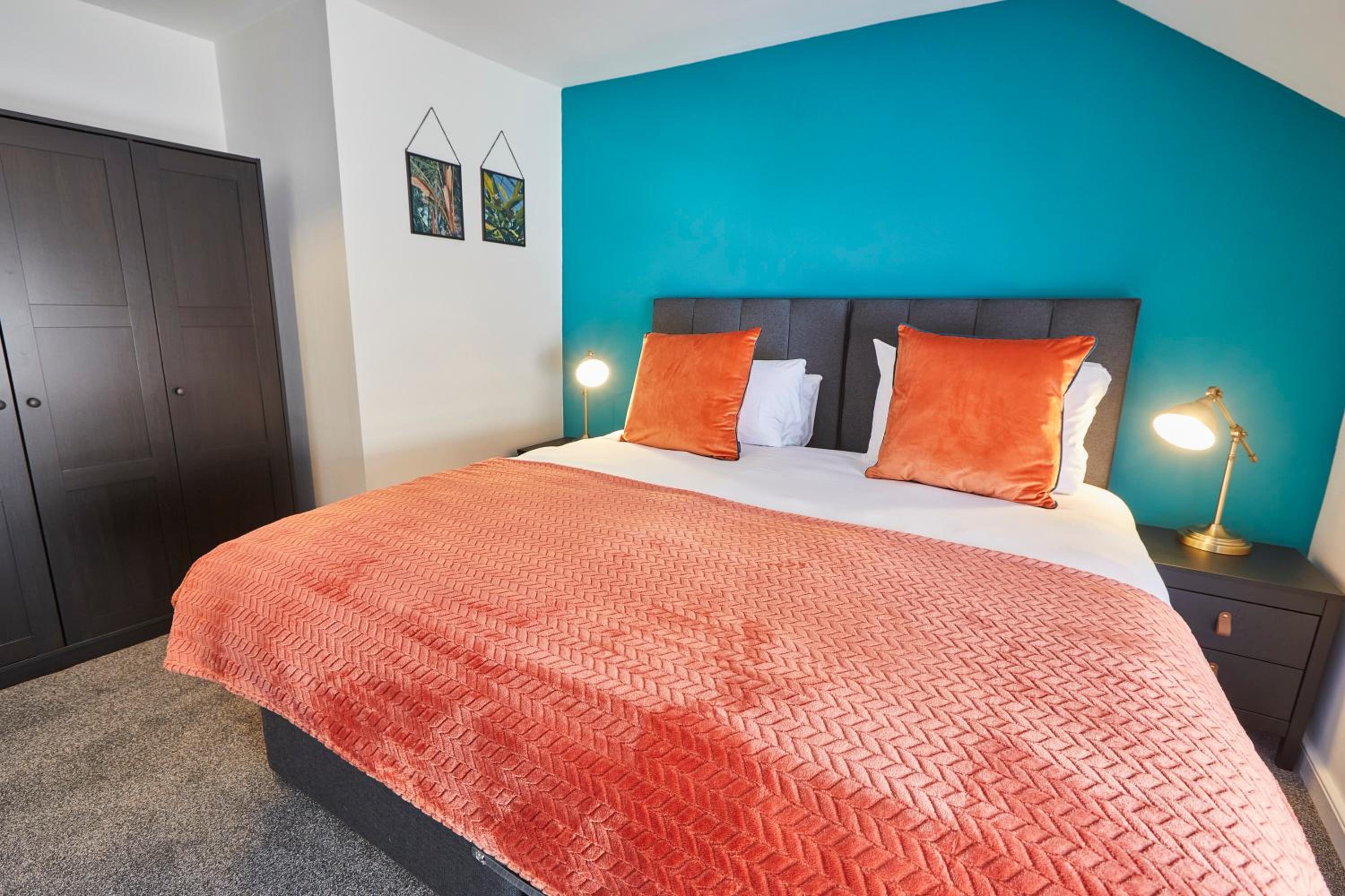 Host & Stay - Beckside view 2