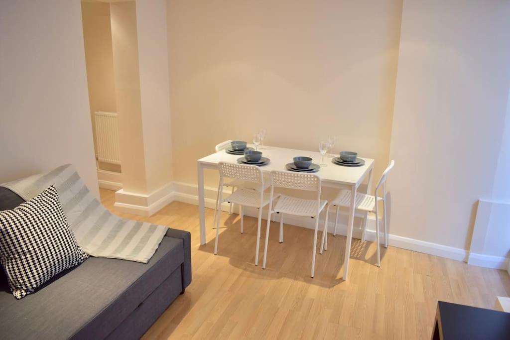 Cosy 1 bedroom flat near the London eye