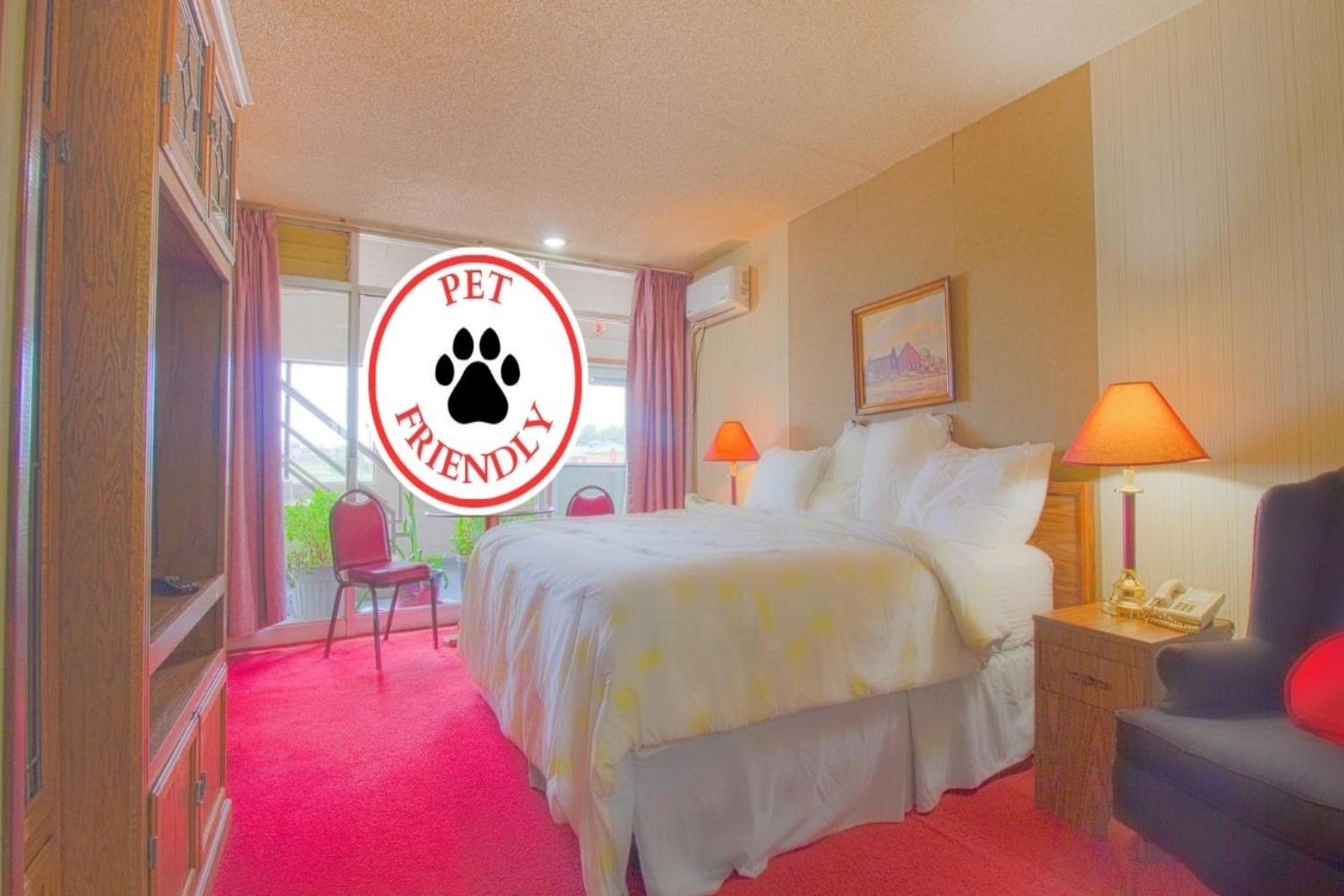 Liberal Vacations - HomeTown Inn By OYO - Liberal, KS - Property Image 43