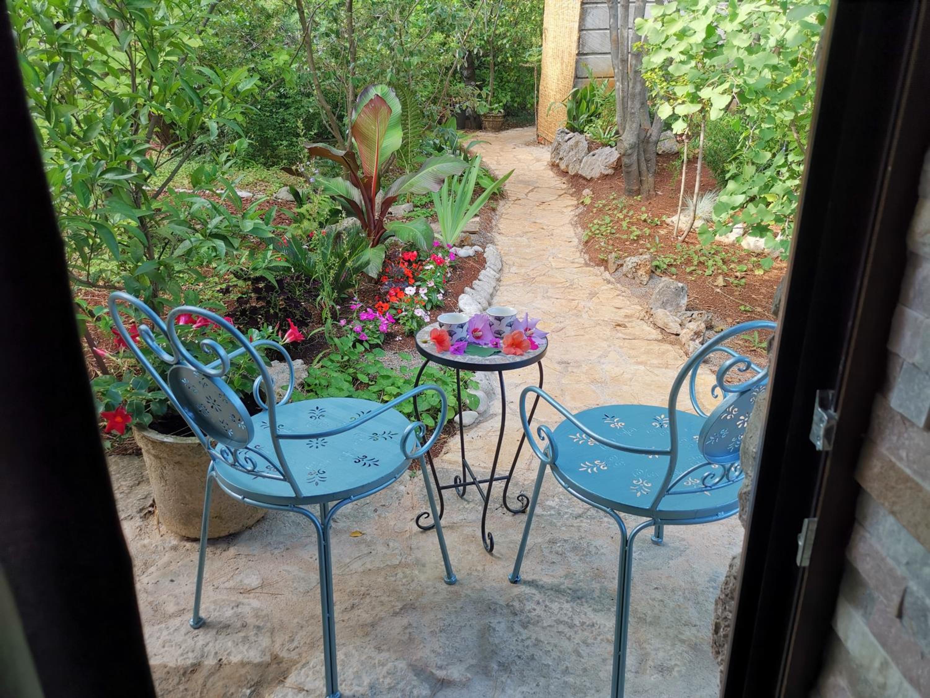 Photo 18