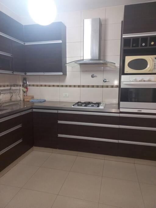 La Casa de Los Mellis..