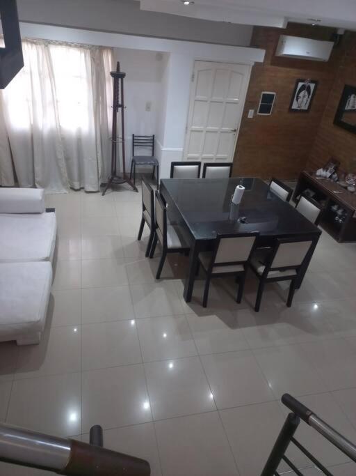 La Casa de Los Mellis..
