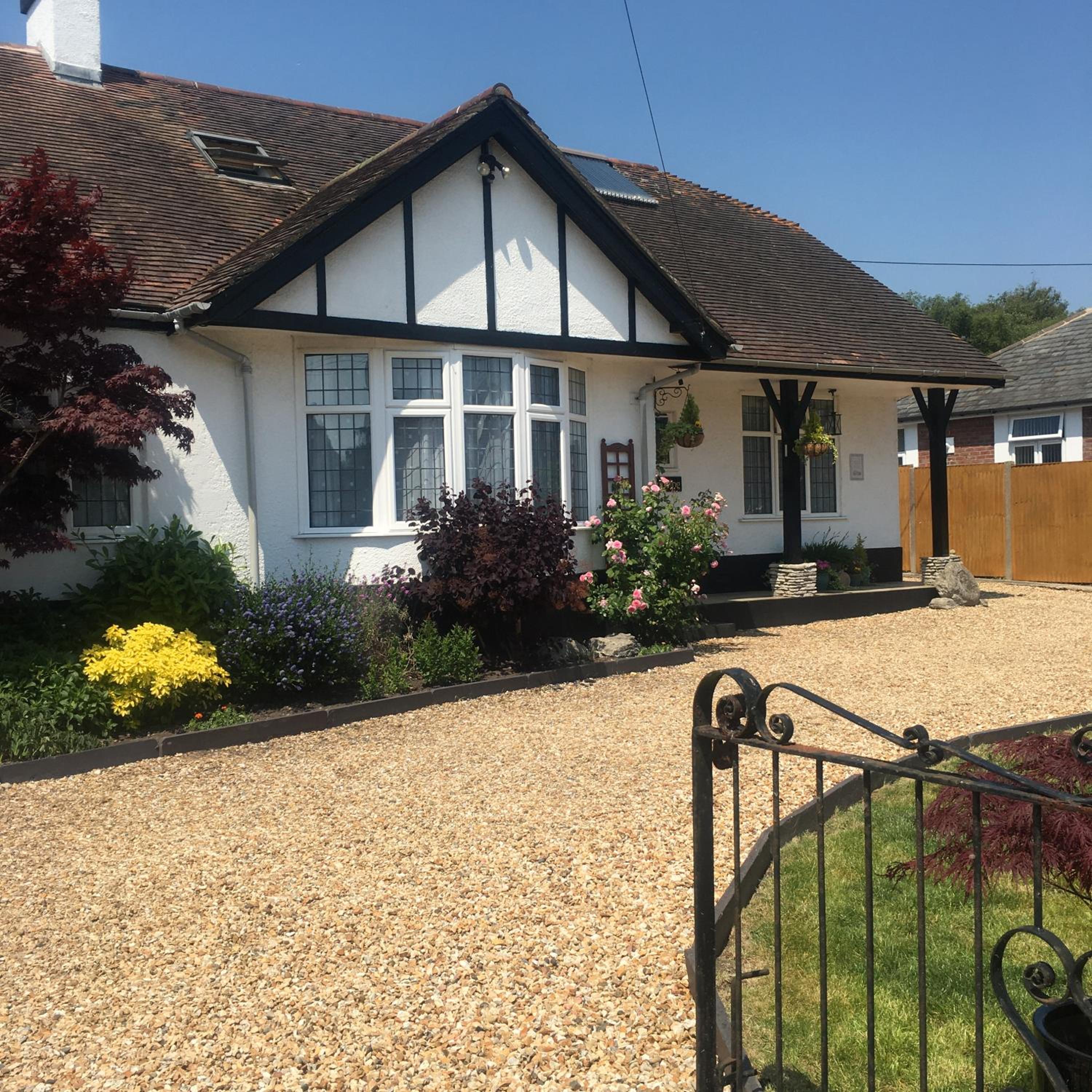 Wareham Vacations - Spurwing Guest House - Property Image 1