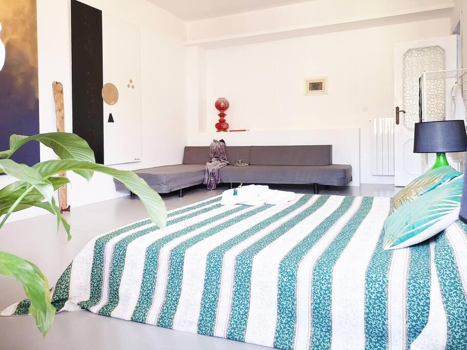 Art Gallery Apartment with terrace photo 2