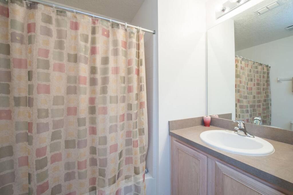 Affordable Disney Getaway with Private Pool view 5