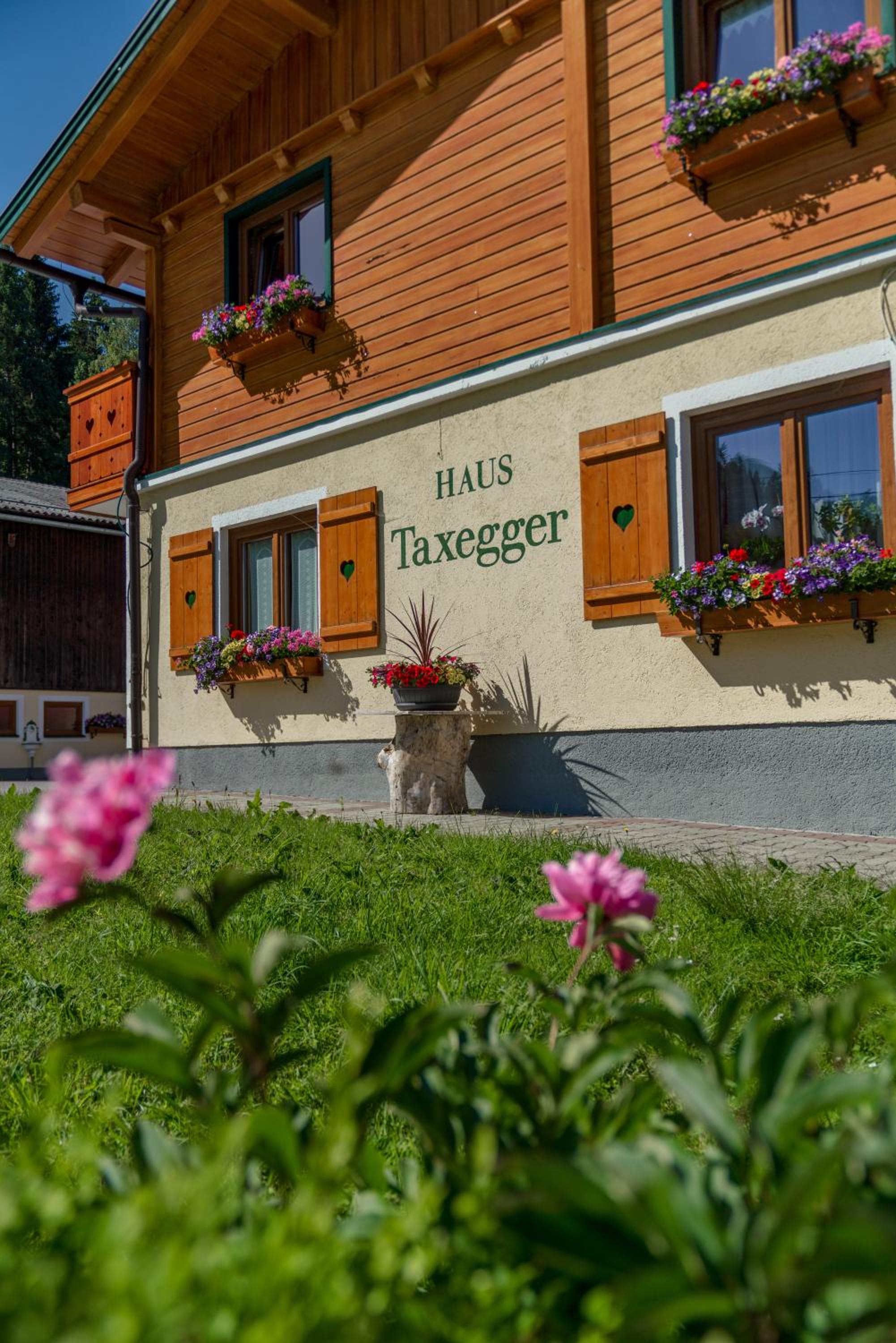 Apparthaus Taxegger