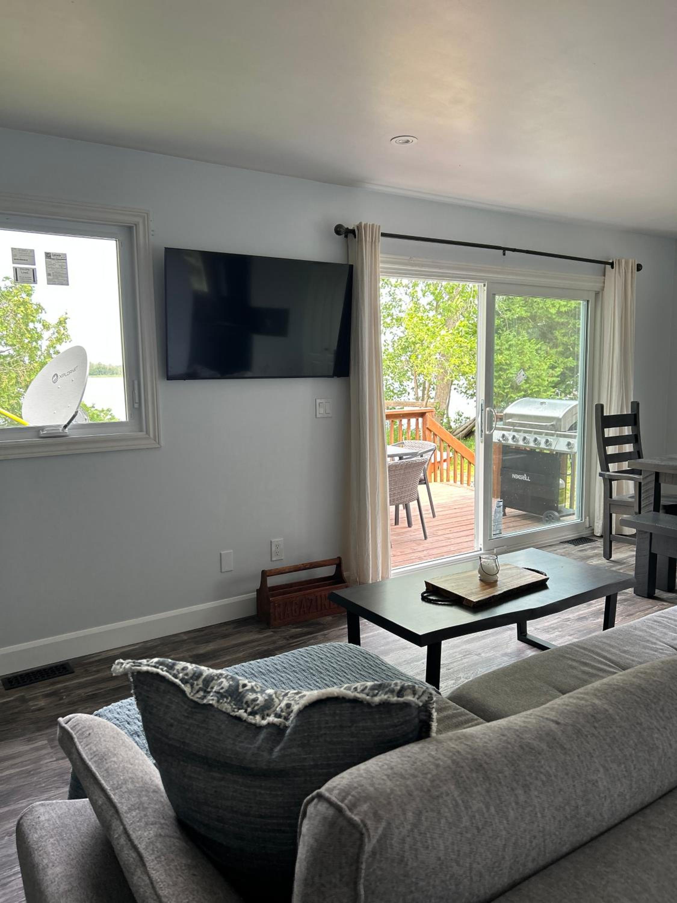 Modern, Sunset Waterfront Cottage with EV Charger