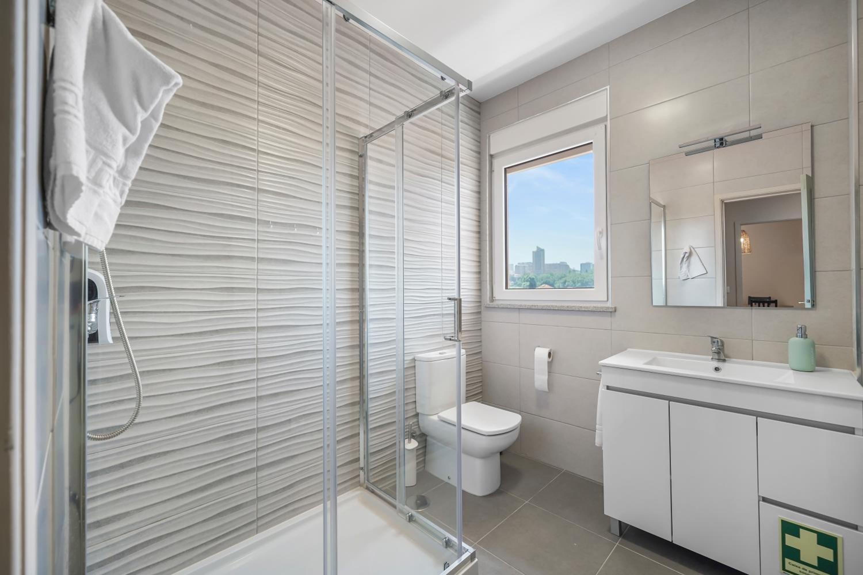 New Apartments Luiz I Bridge by Amber Star Rent view 3