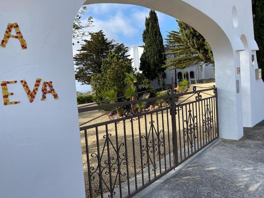 Luxe privé villa met zeezicht