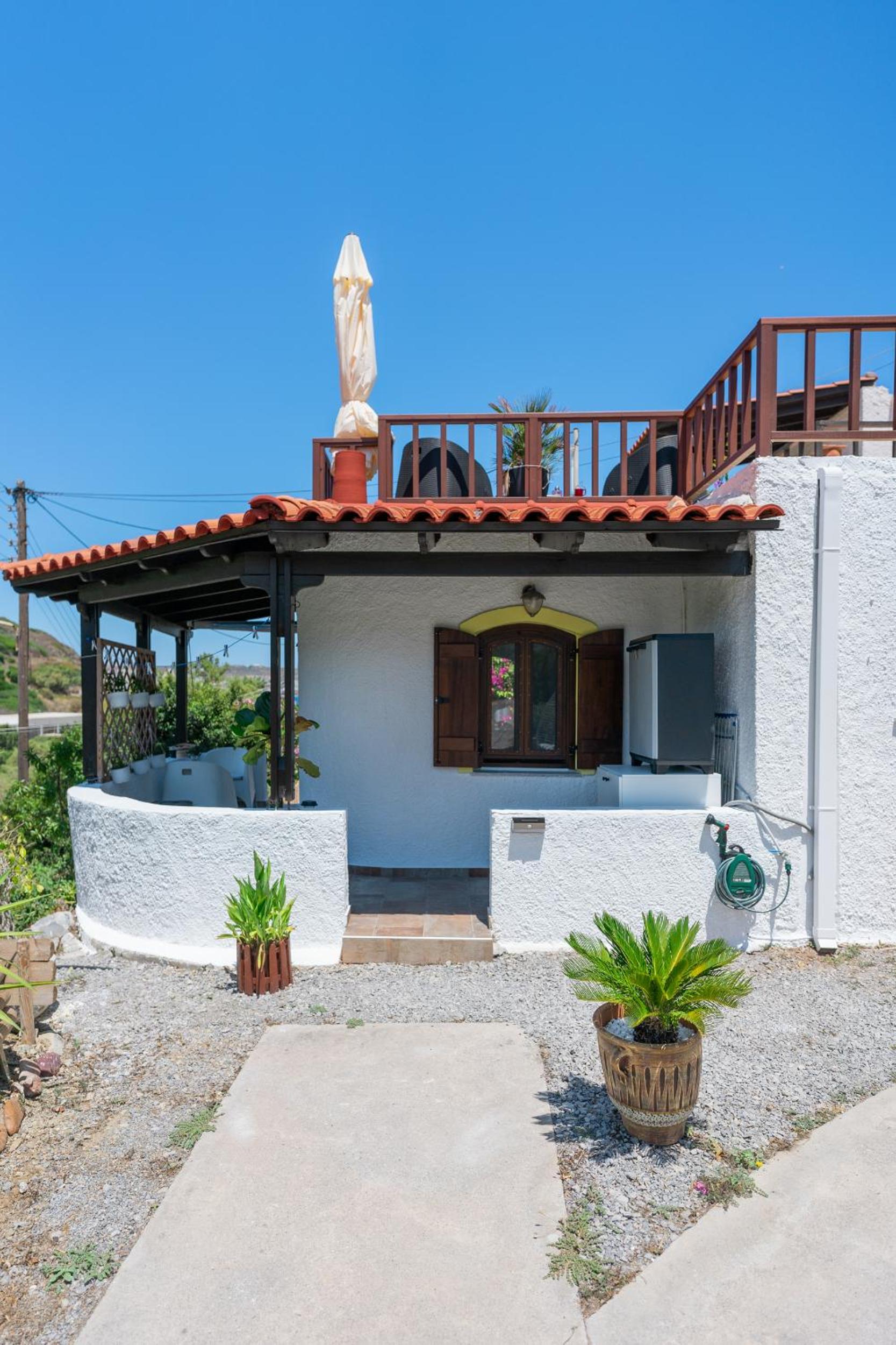 Rock and Sea View House photo 1