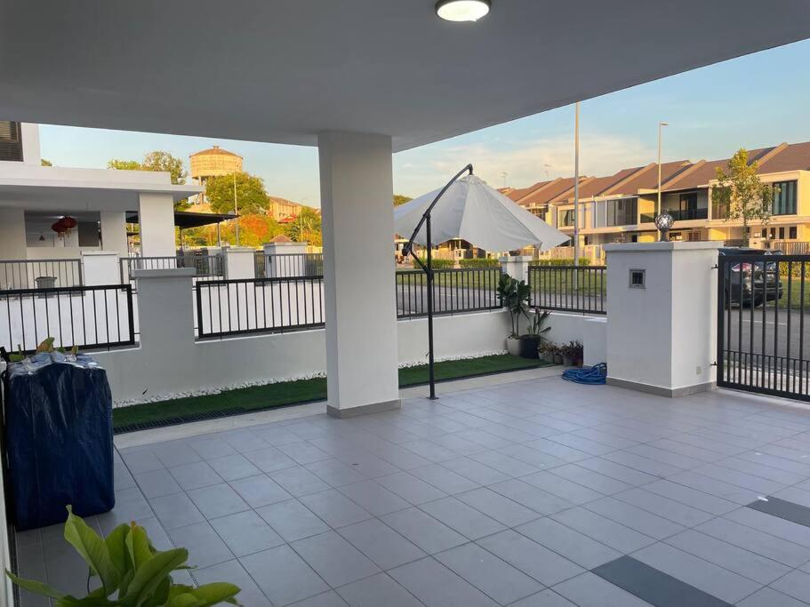 Spacious end lot house at Rini Homes photo 2