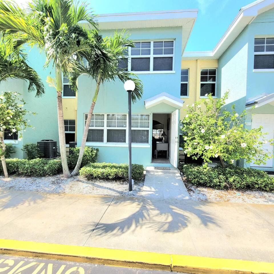 Beach Condo view 4