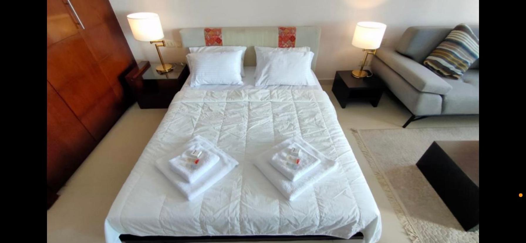 Executive Royal Tower Apartments - Sky Lounge