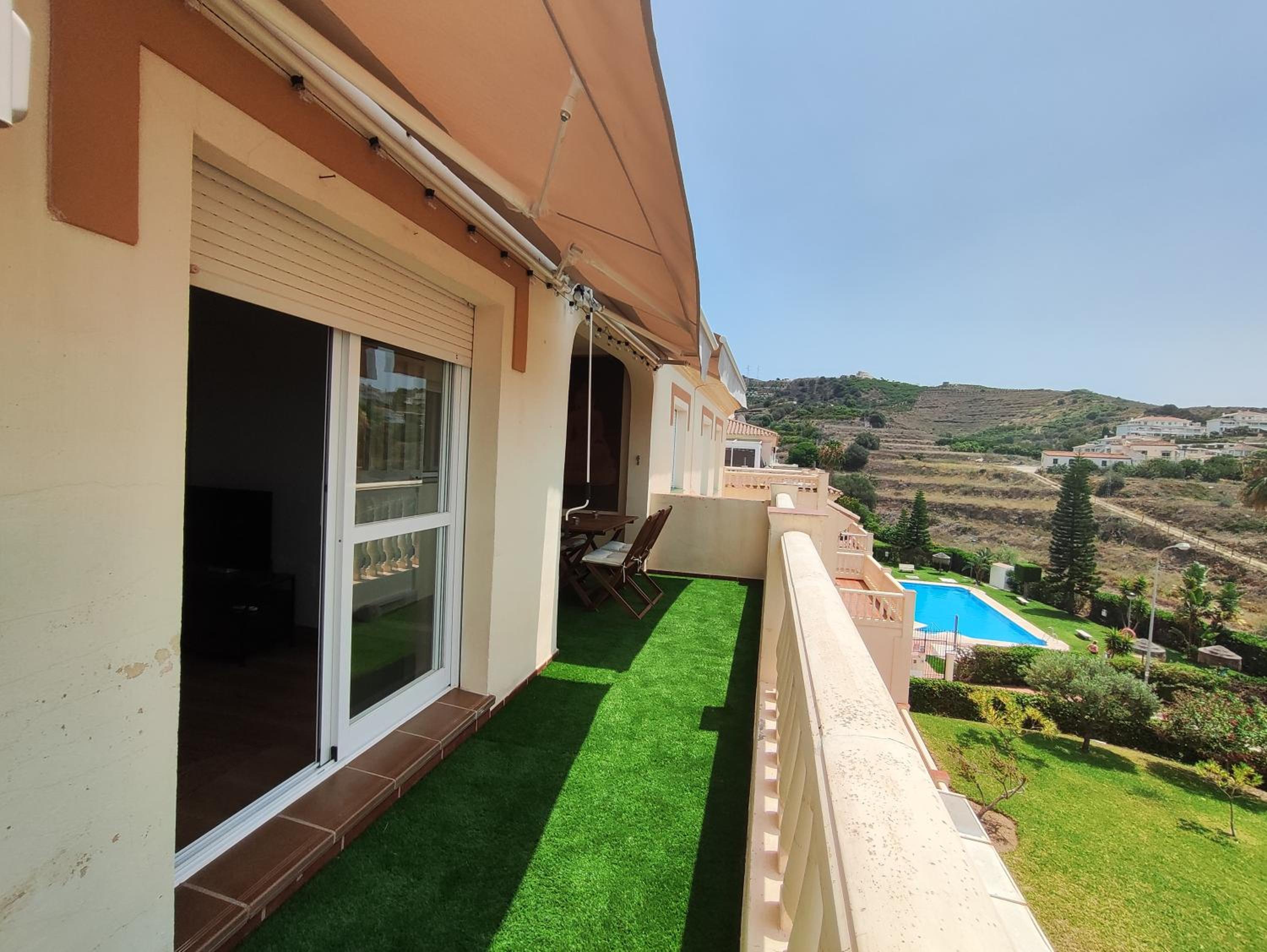 Sea and garden A95 photo 5