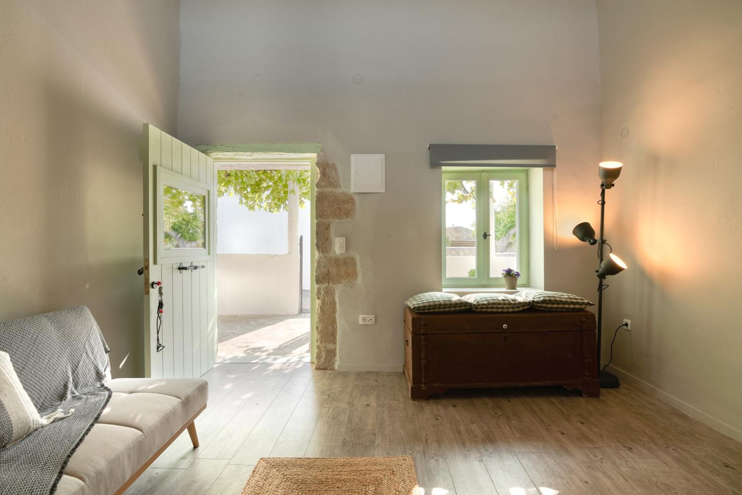 Mourelo Home