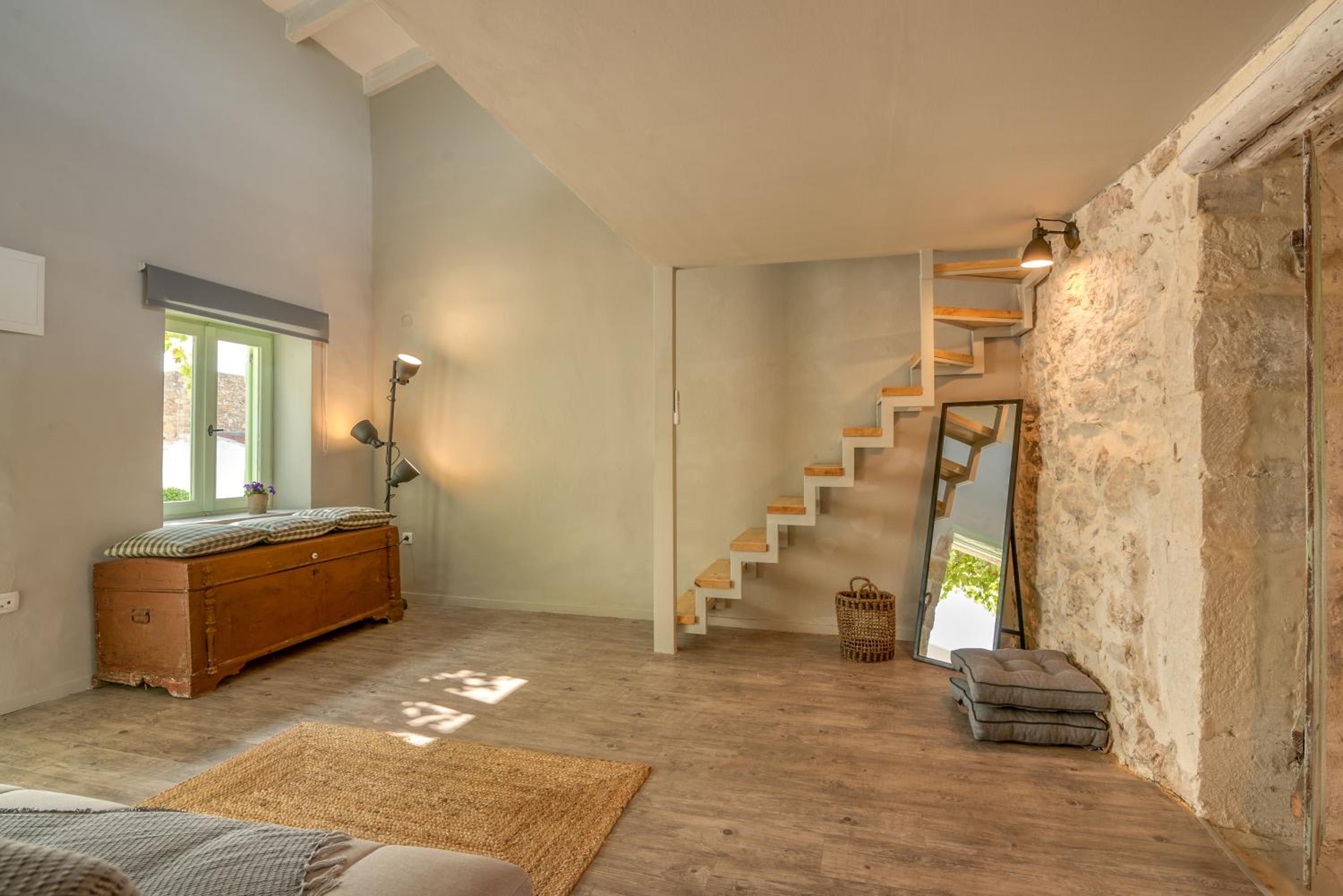 Mourelo Home