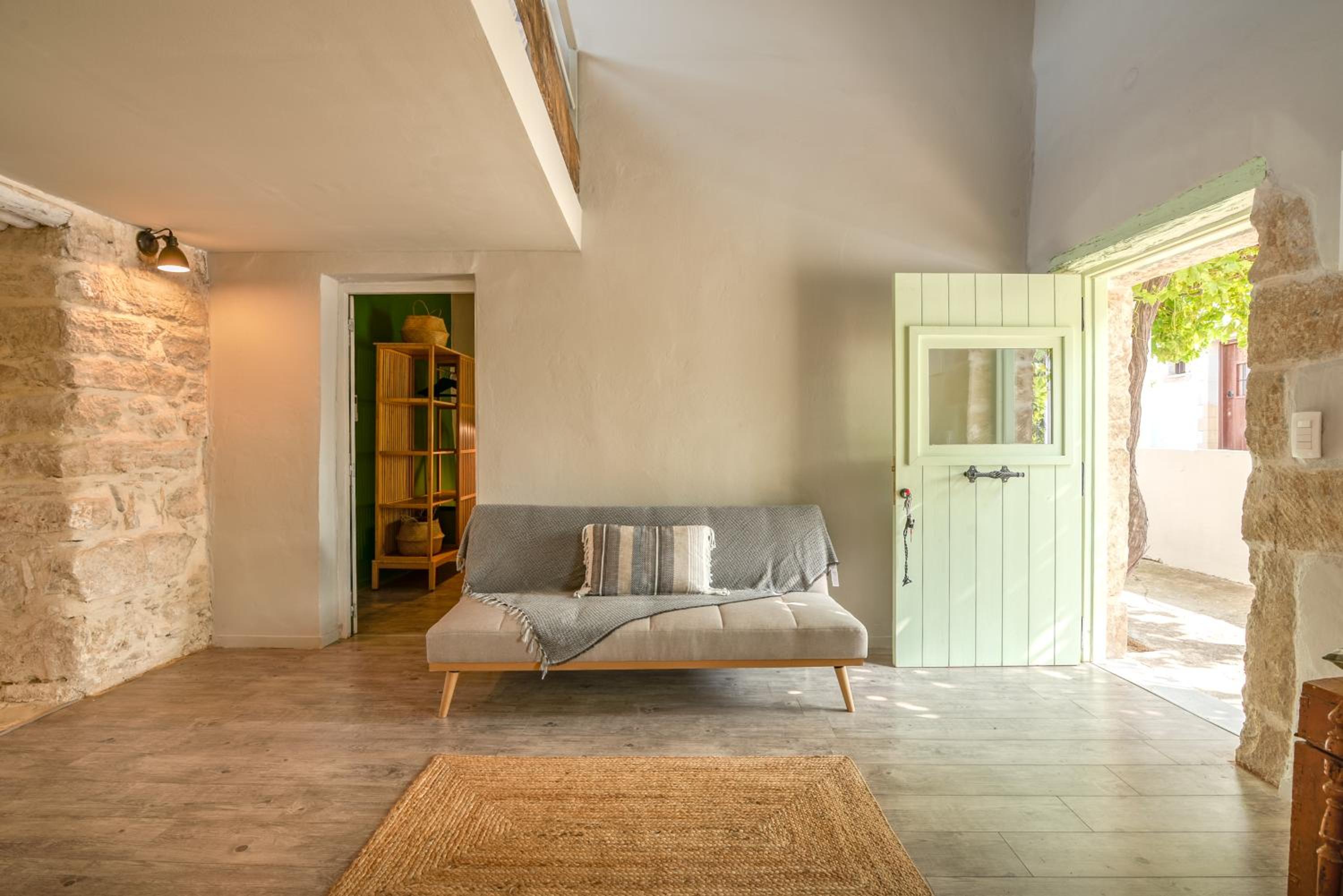 Mourelo Home