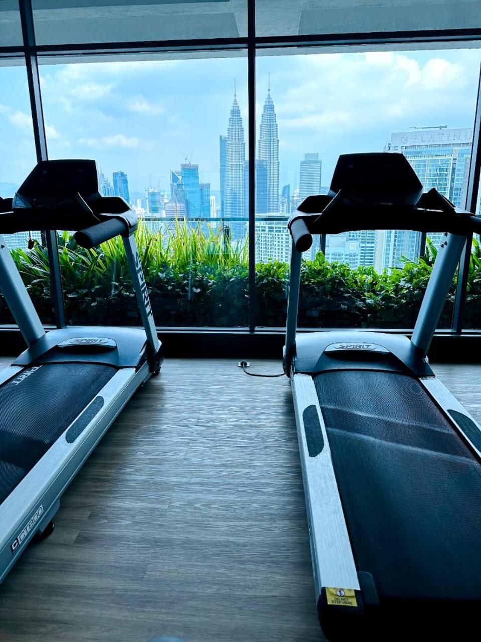 The Colony Stay Well studio with KL View