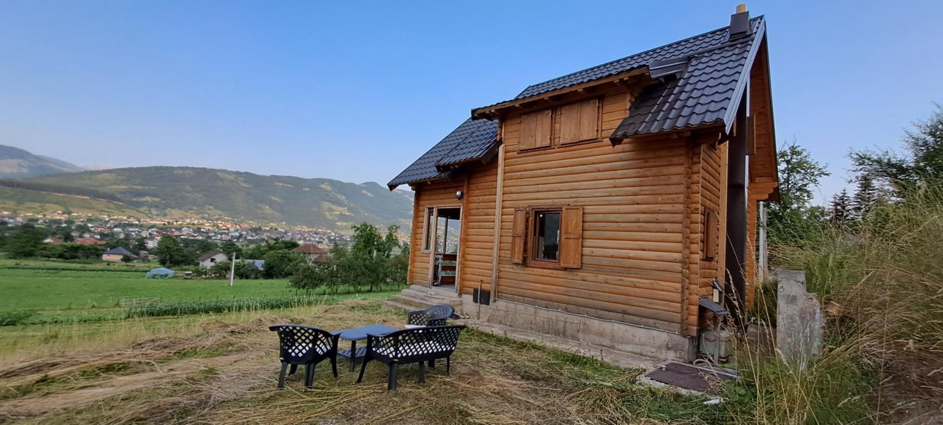 Woodhouse Zinka كوخ view 2