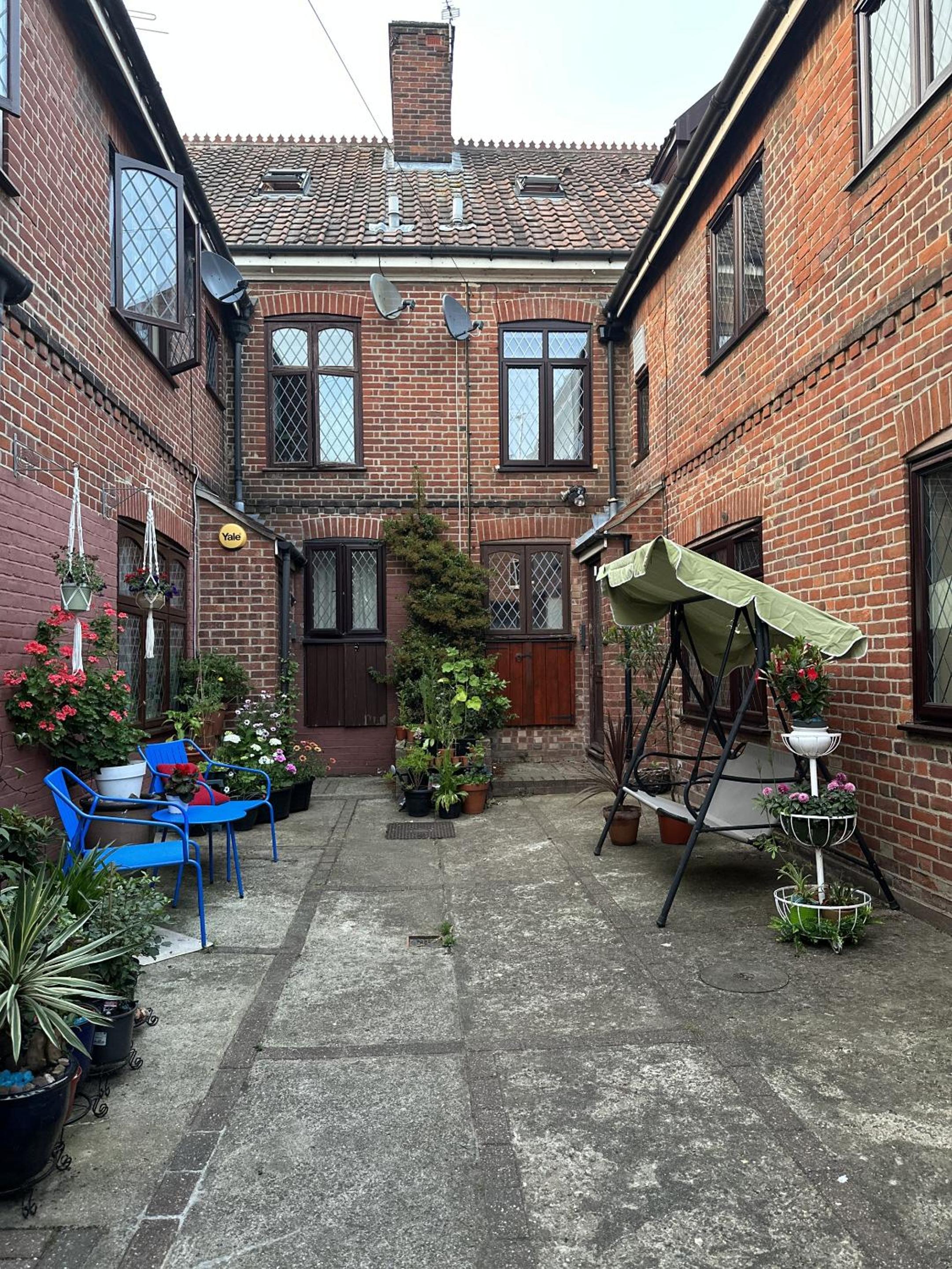 Courtyard Stay