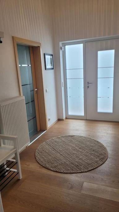 Große Ferienwohnung süd-östlich von München mit Fitnessraum