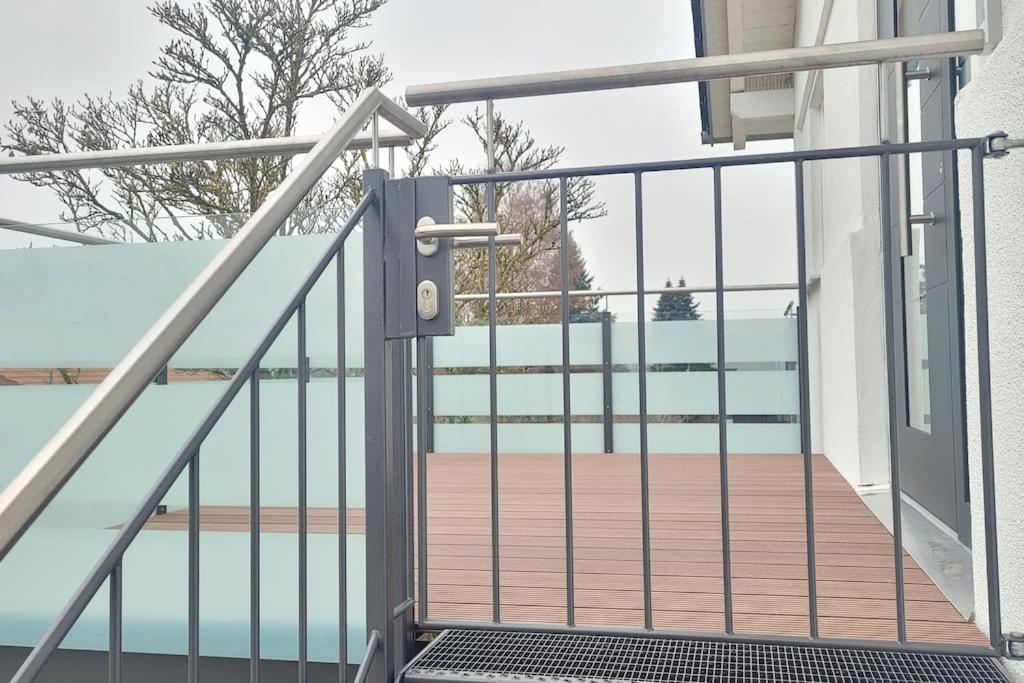 Große Ferienwohnung süd-östlich von München mit Fitnessraum