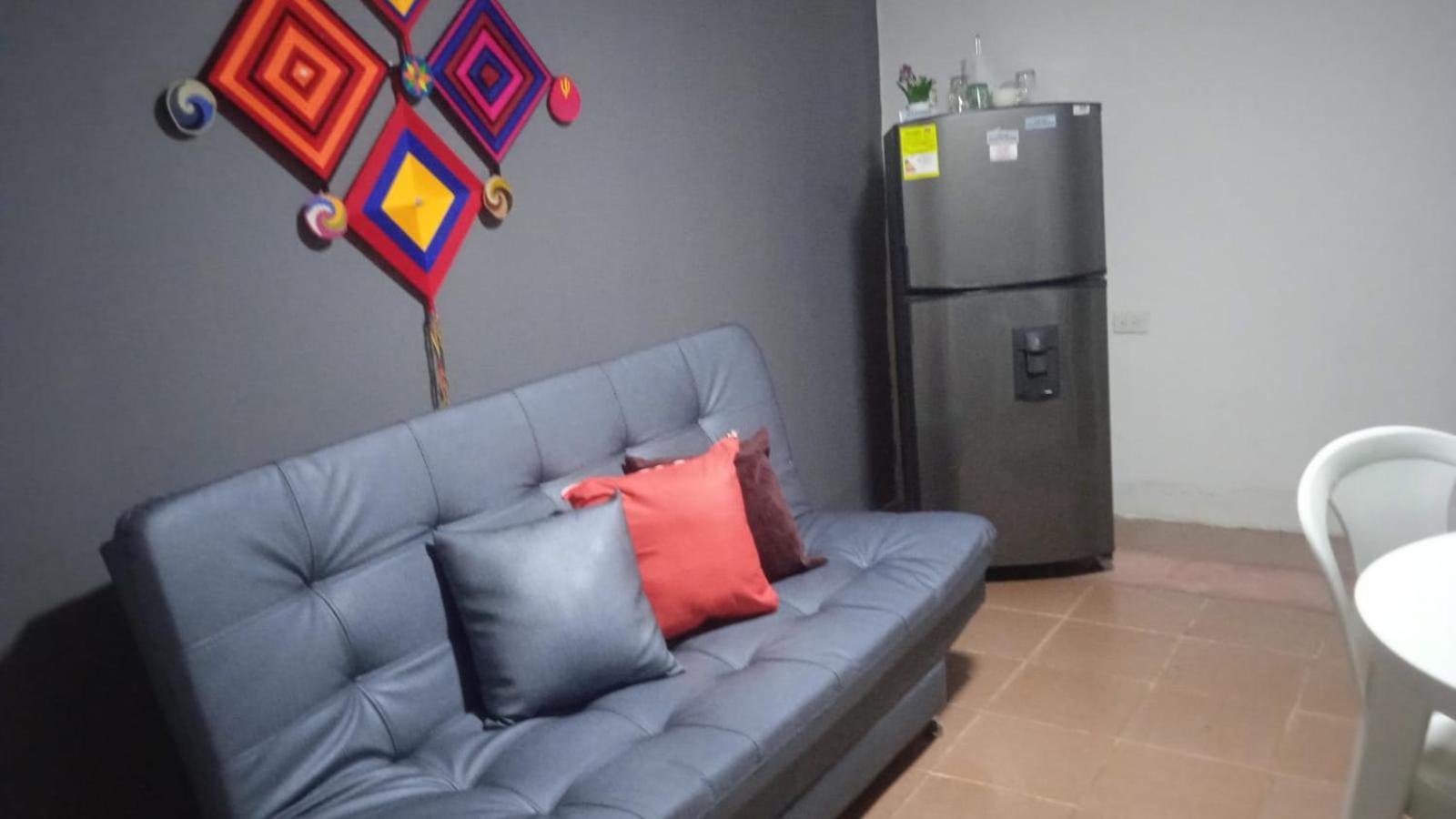 Apto #5 Acogedor con aire en lugar estratégico