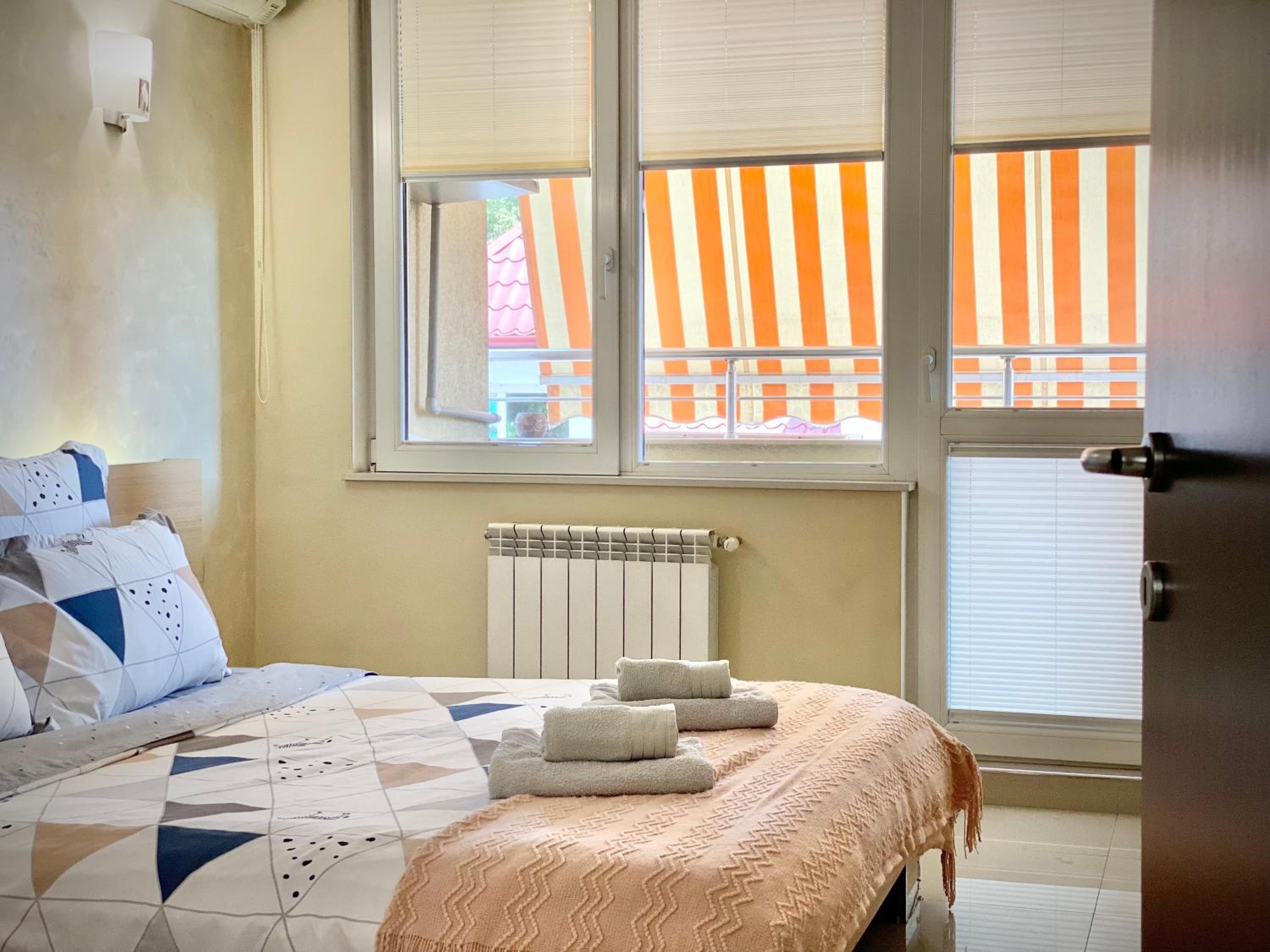Entire Apartment for 4 Guests in Sofia