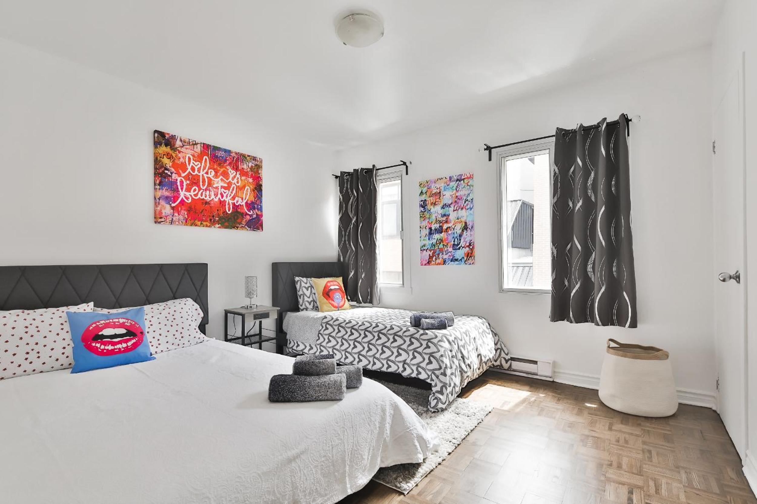 250 METERS to METRO BERRI UQAM - Spacious fully equipped APARTMENTS - 1 FREE PARKING per unit - in-unit Washer & Dryer - fully stocked KITCHEN - WORKSPACE 