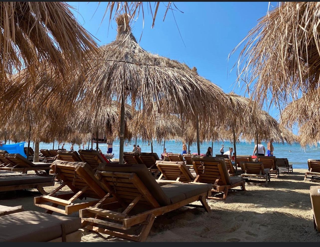 Eri's Beach Apartment for Rent
