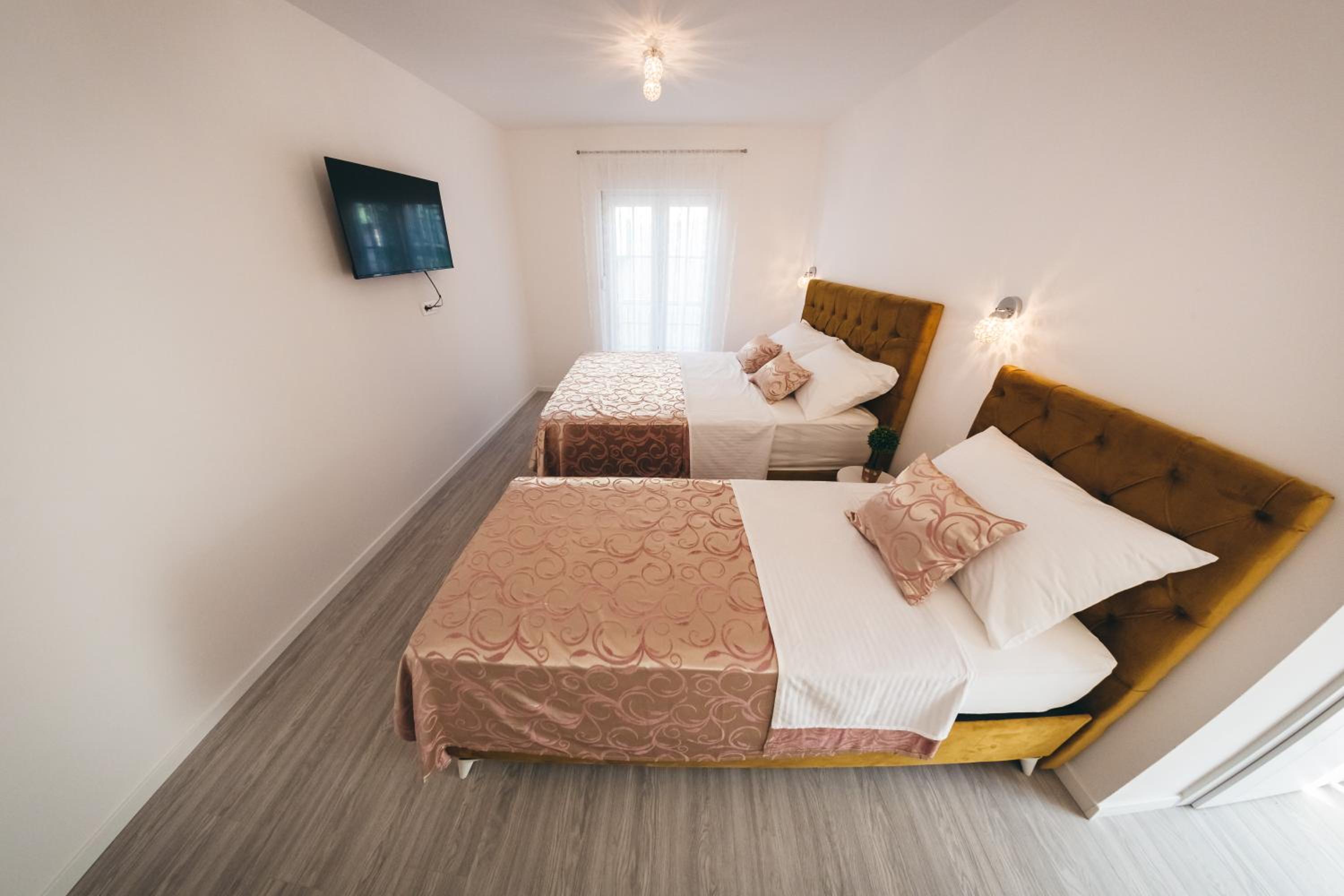 Elegant Studio Apartments Lasta