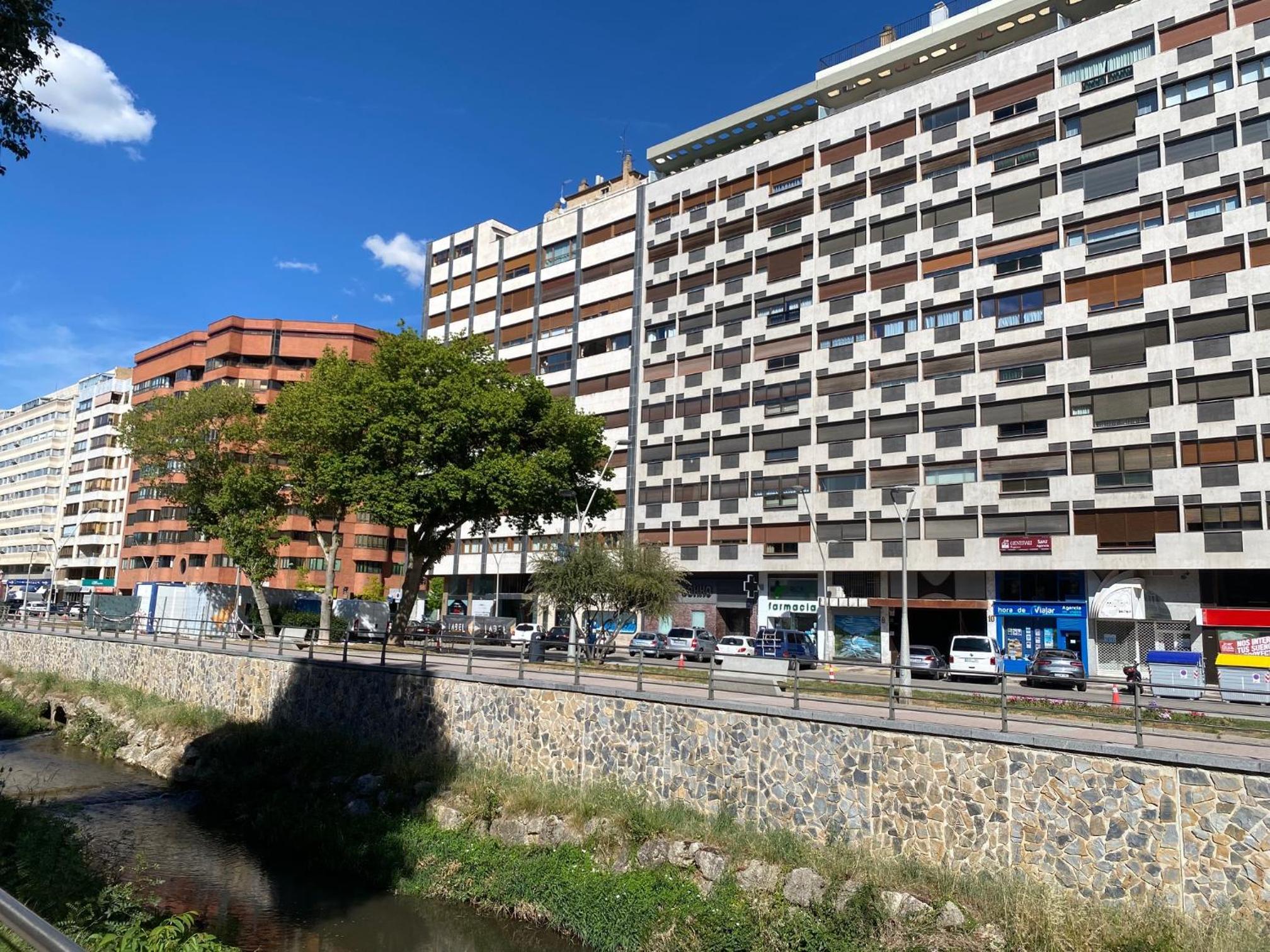 Atuaire Home Luminoso Dúplex en Reyes Católicos PARKING INCLUIDO