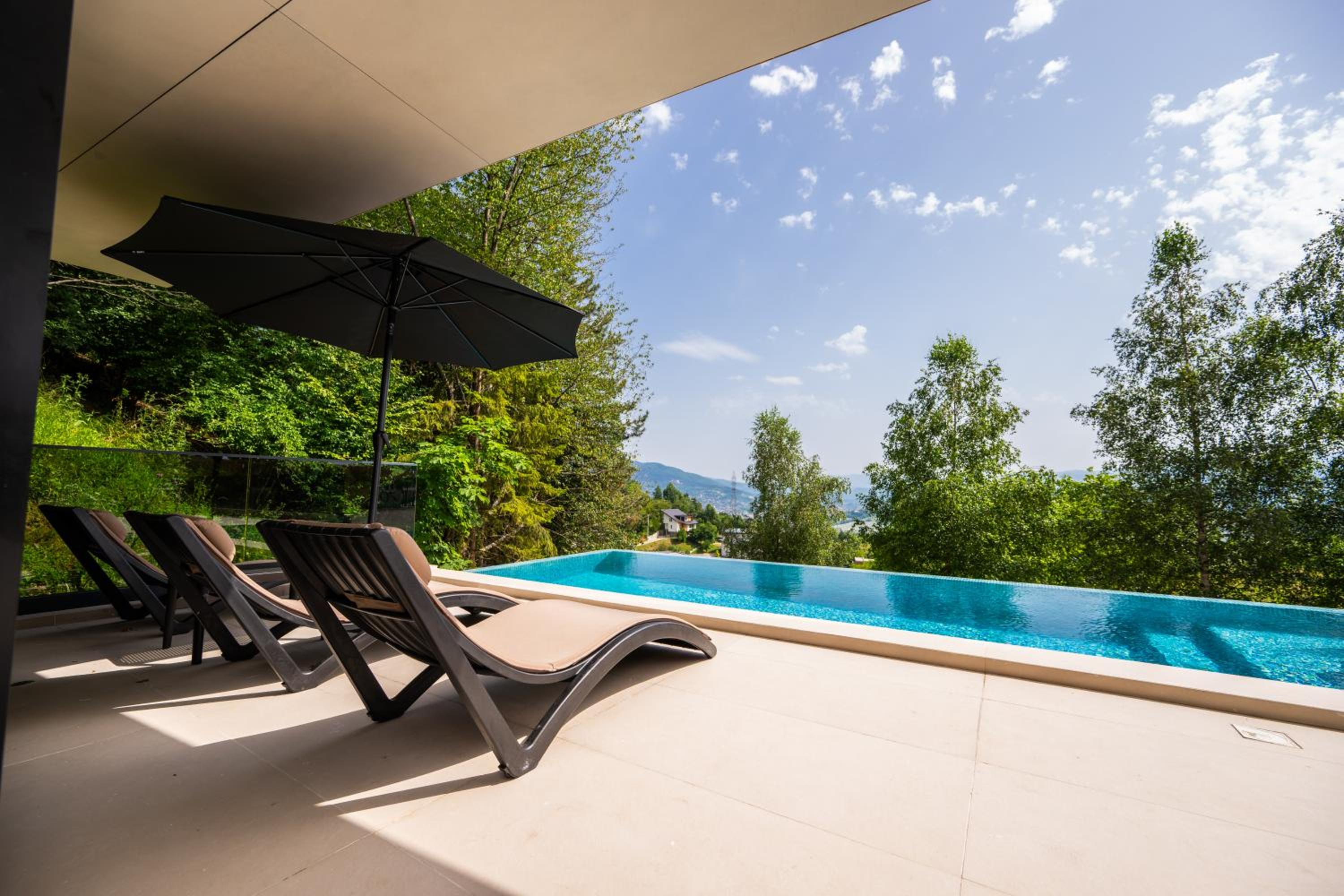 The Villa O