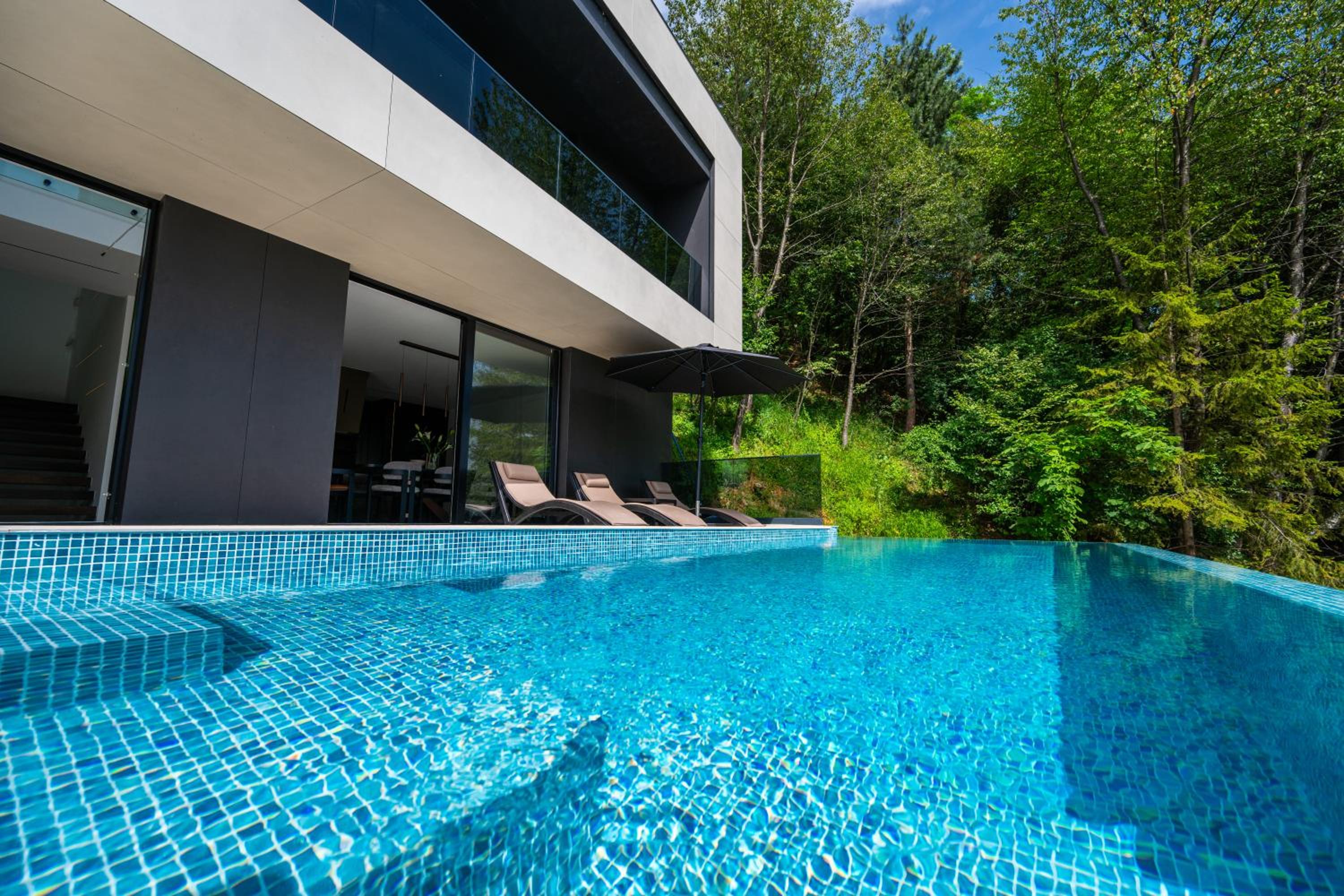 The Villa O