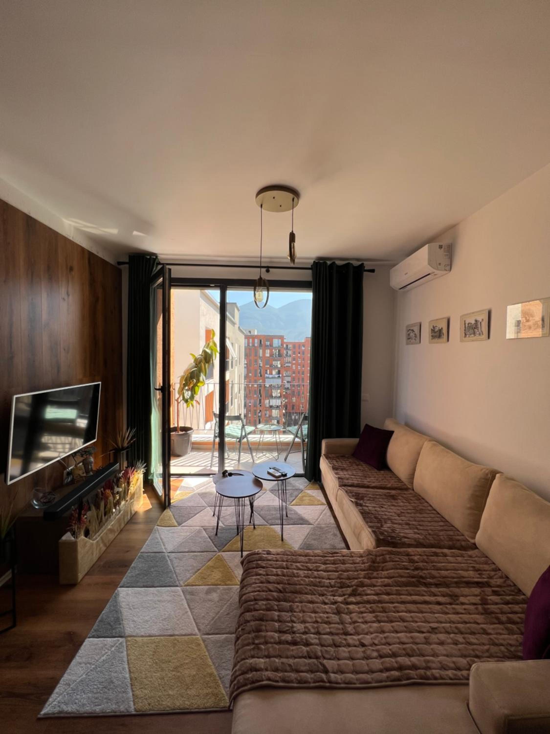 Zirkon City Rush Apartment