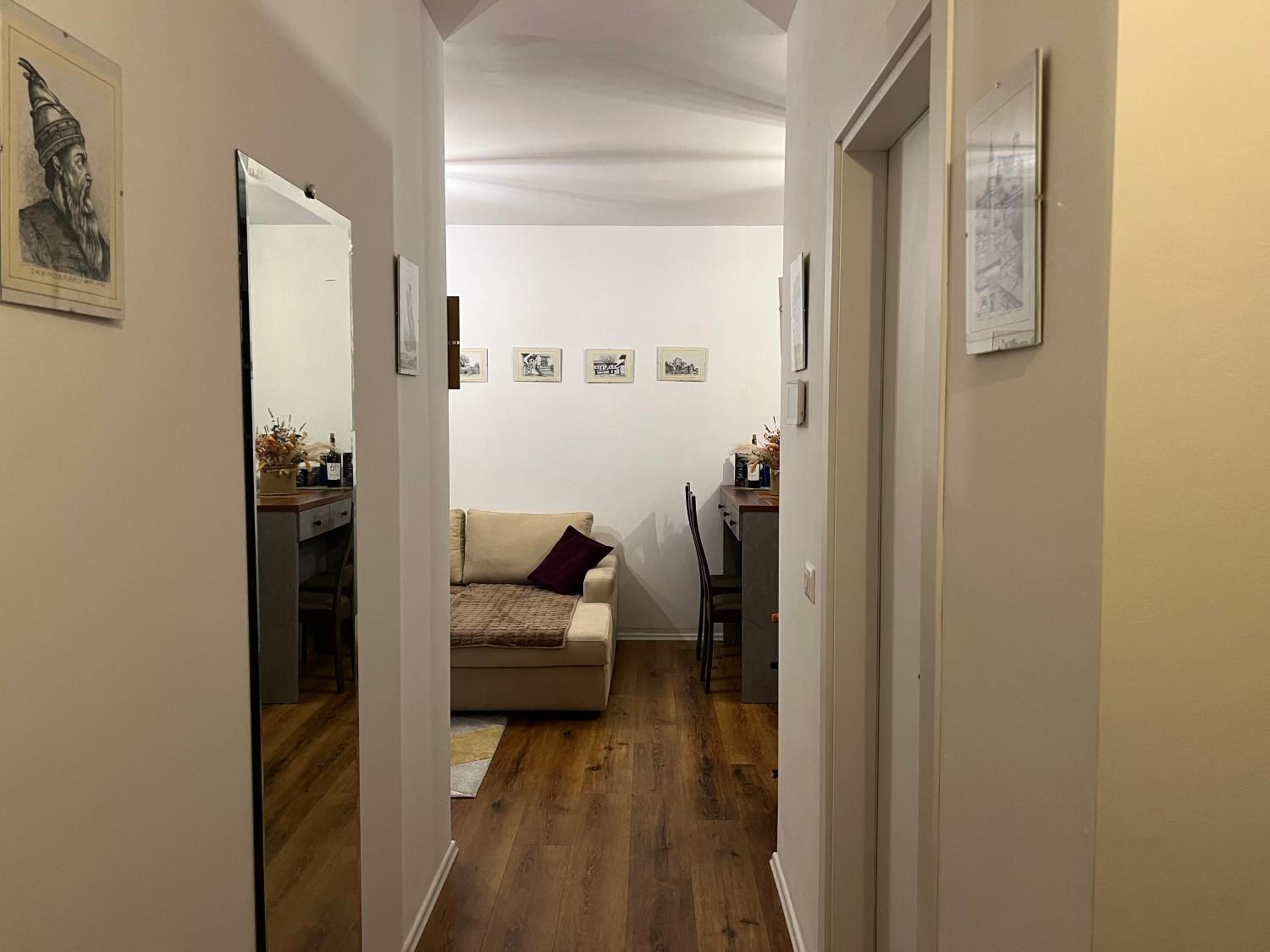 Zirkon City Rush Apartment