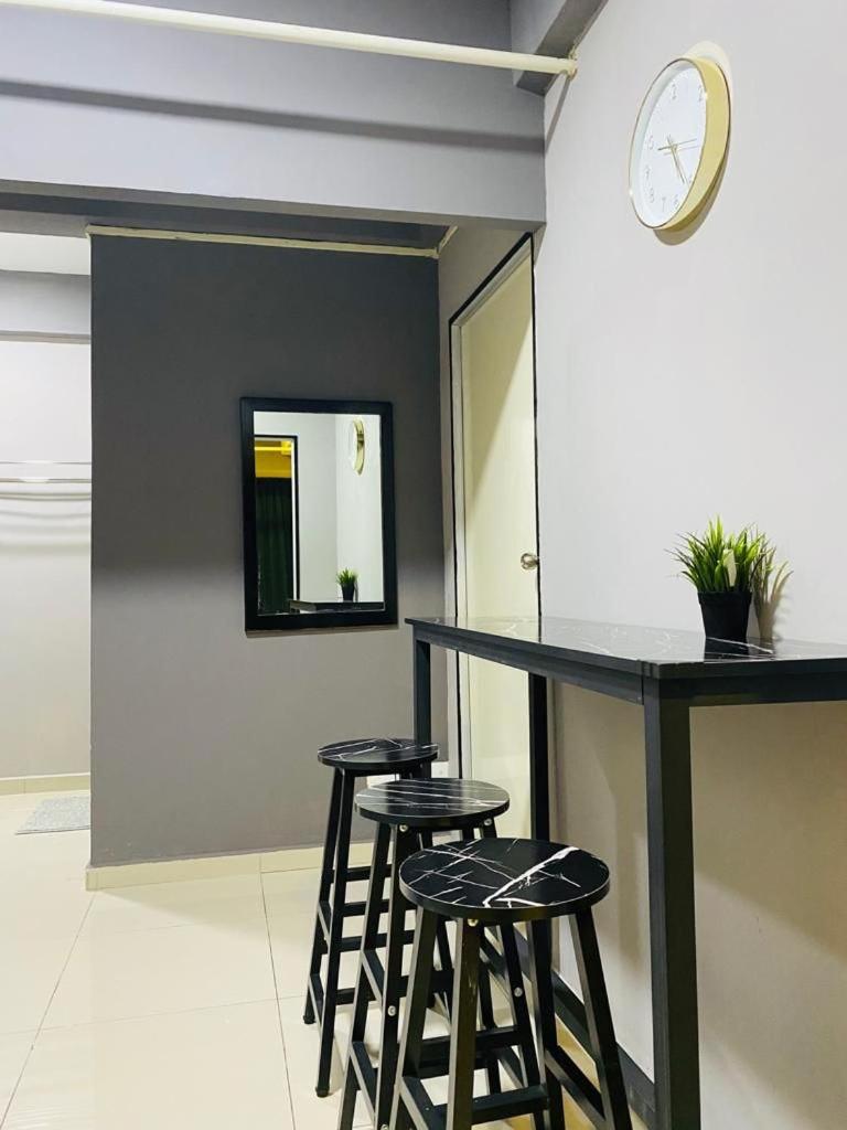 Nour Homestay KLCC View - COZY 1