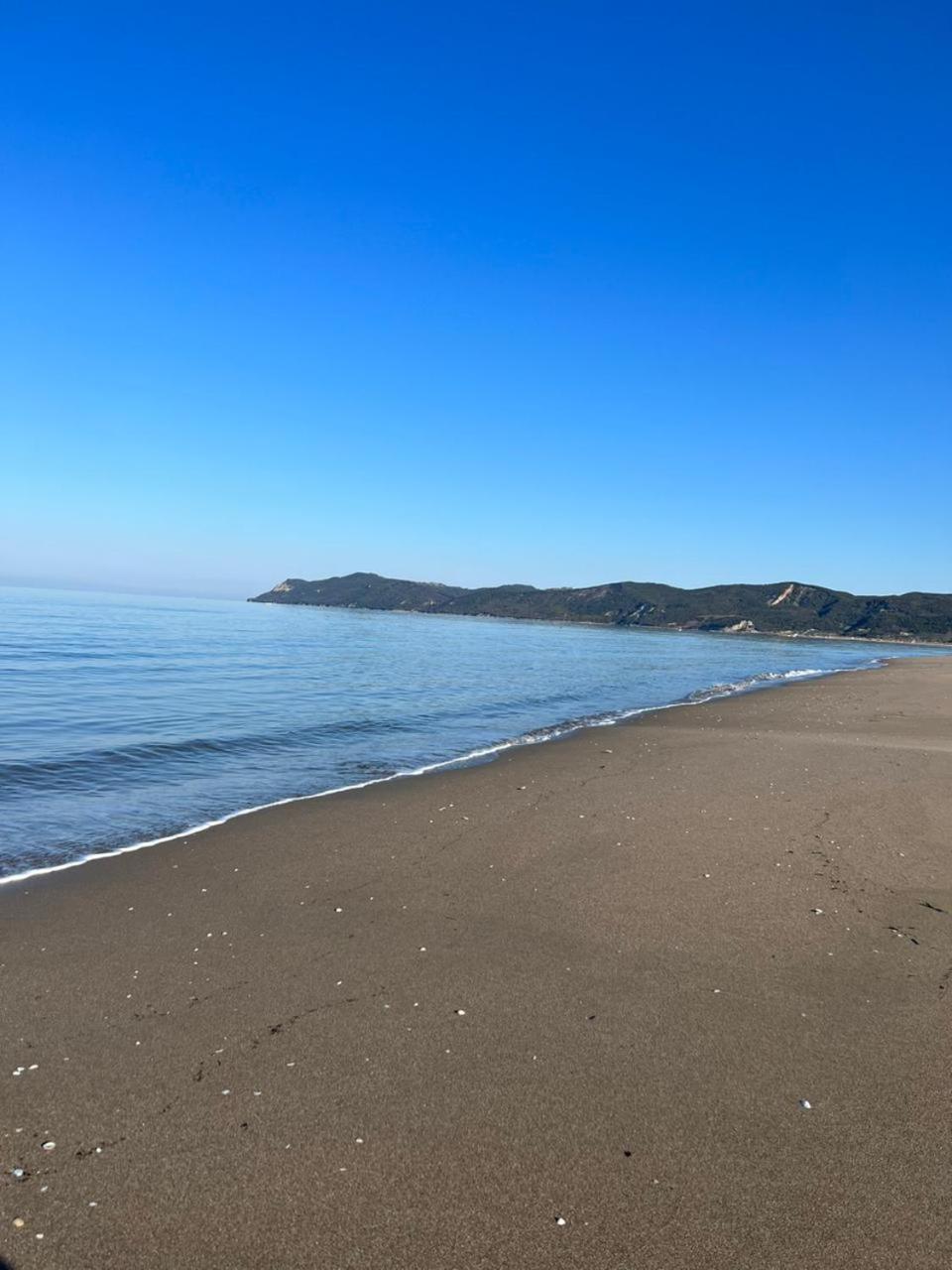 DEJA BLUE Beach House Bay of Lalzi Durres Gjiri Lalzit
