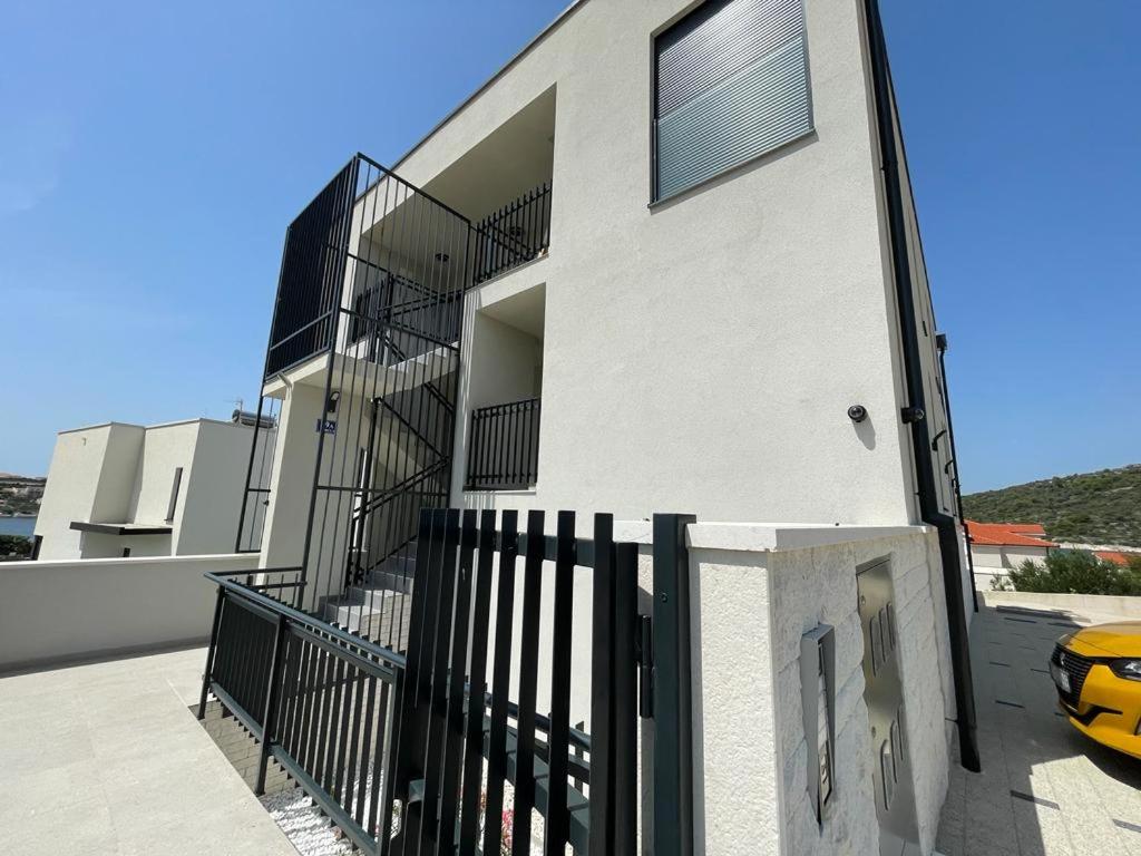 Markioli Residence