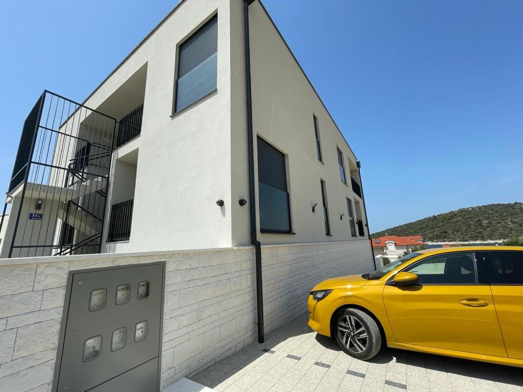 Markioli Residence