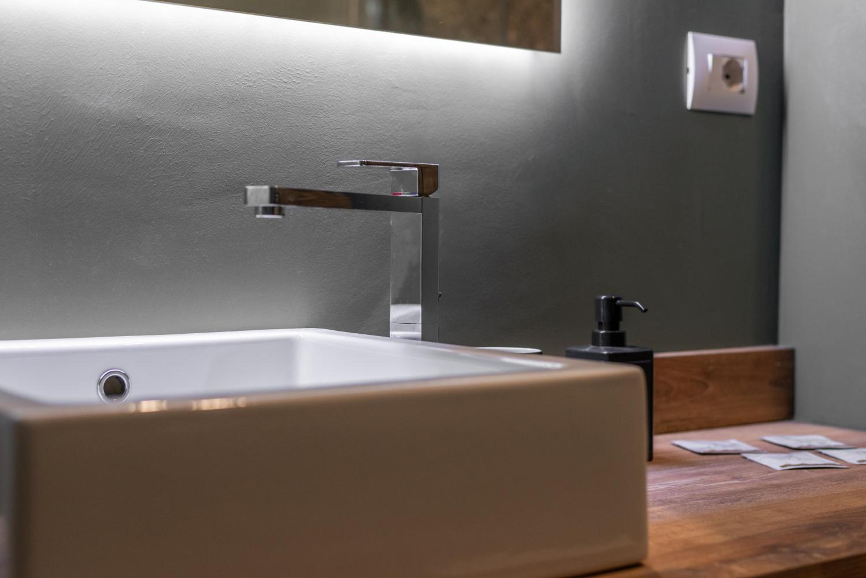 Bandello House, Corso Magenta - Milano