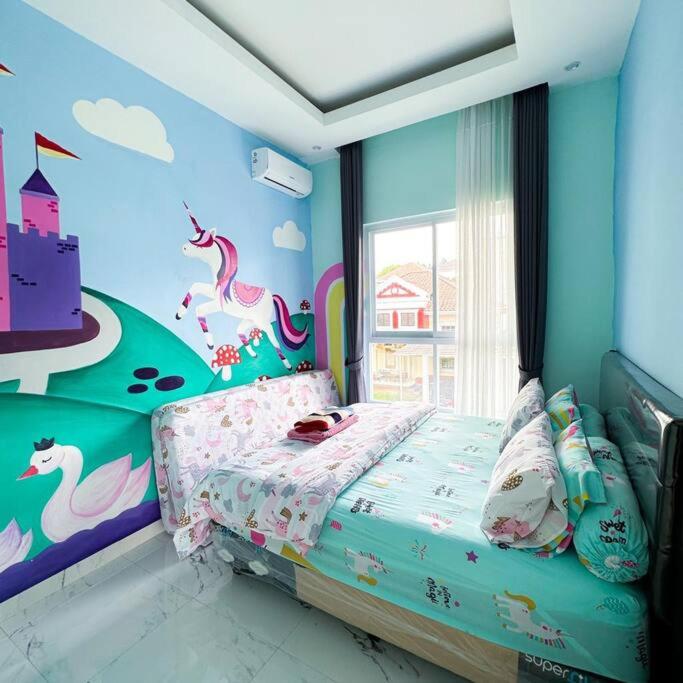 Villa 55 with Pool, Karaoke and Rooftop view 5