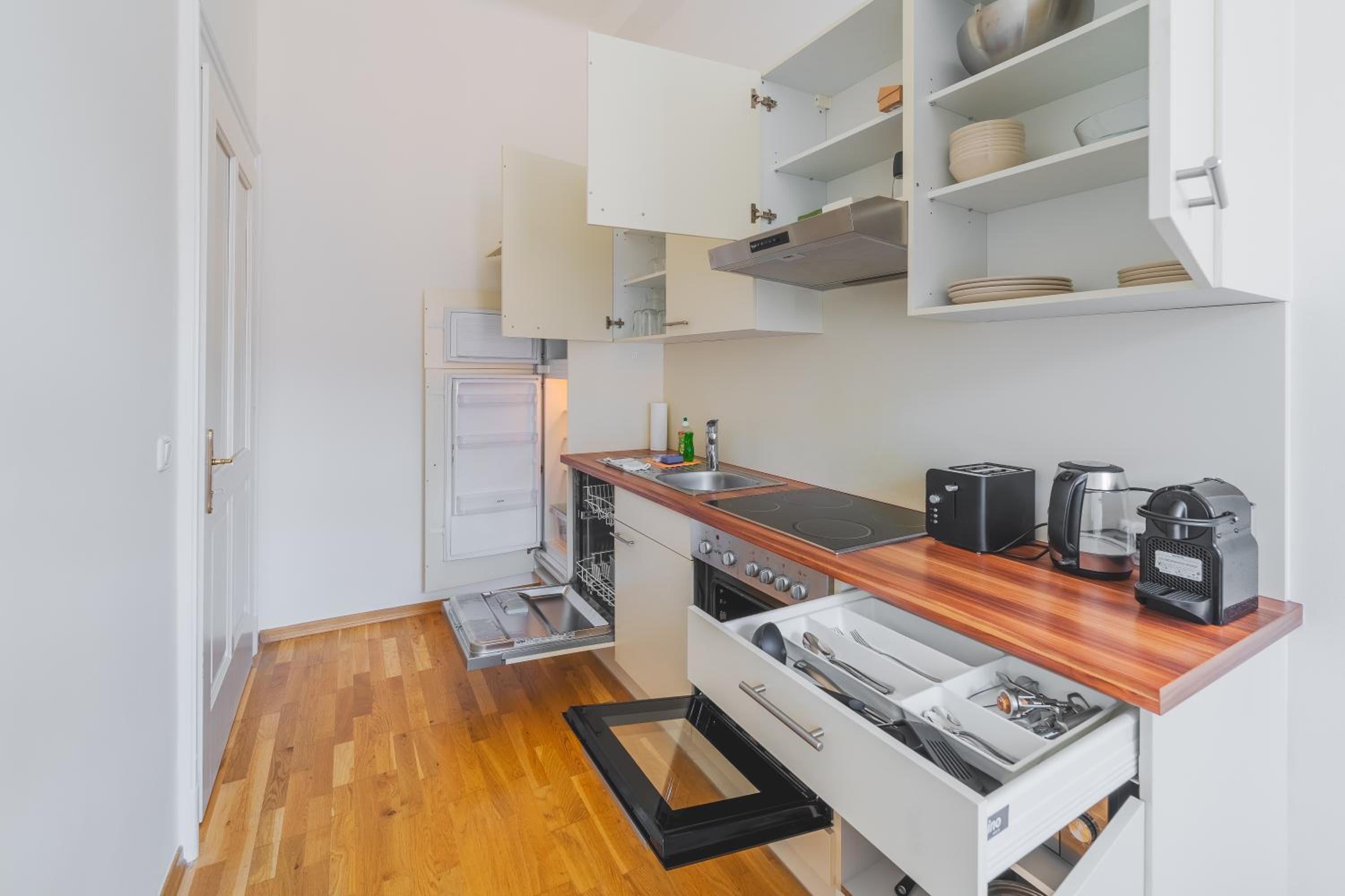Premium apartment - walking distance to city center