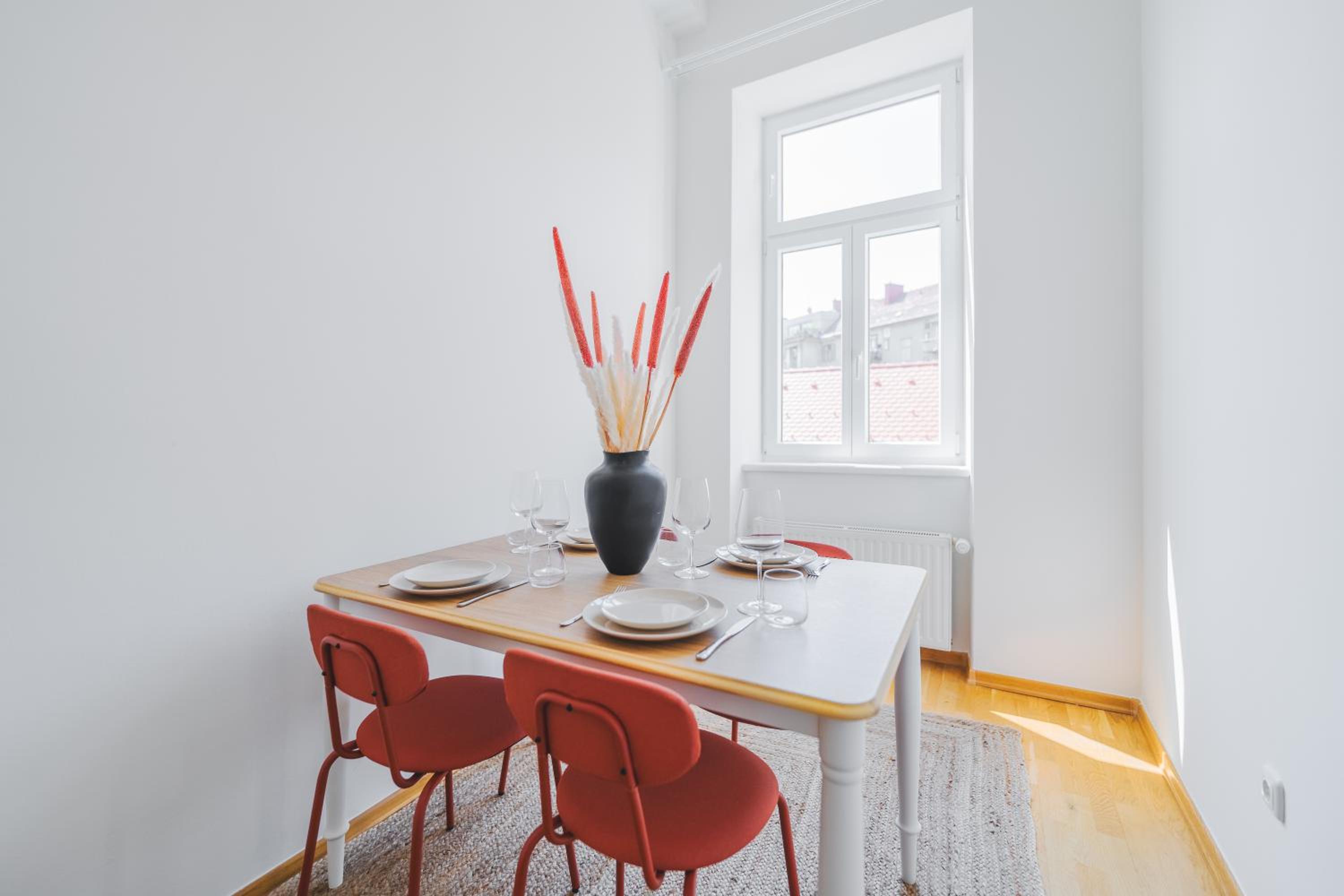 Premium apartment - walking distance to city center