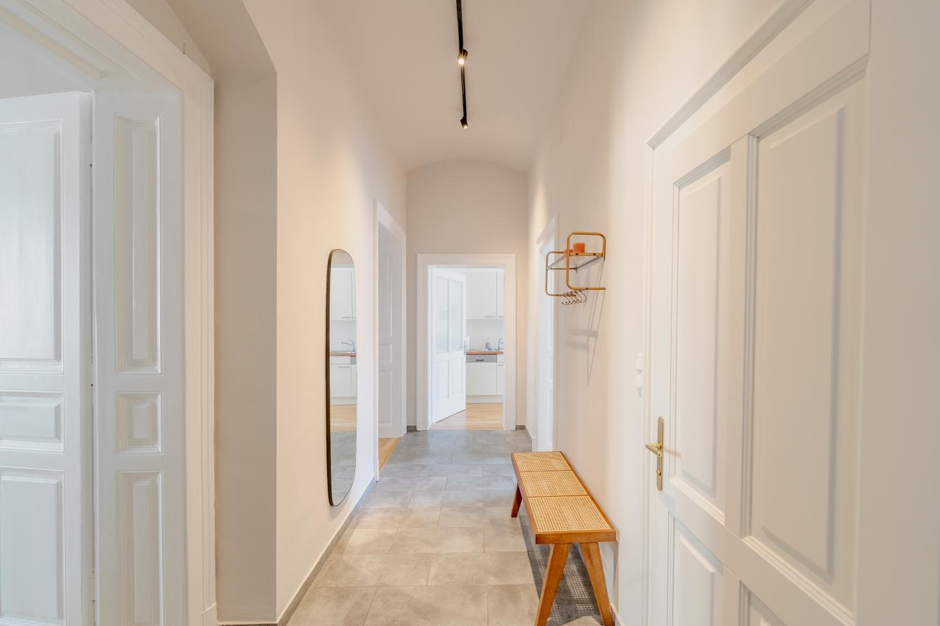 Premium apartment - walking distance to city center