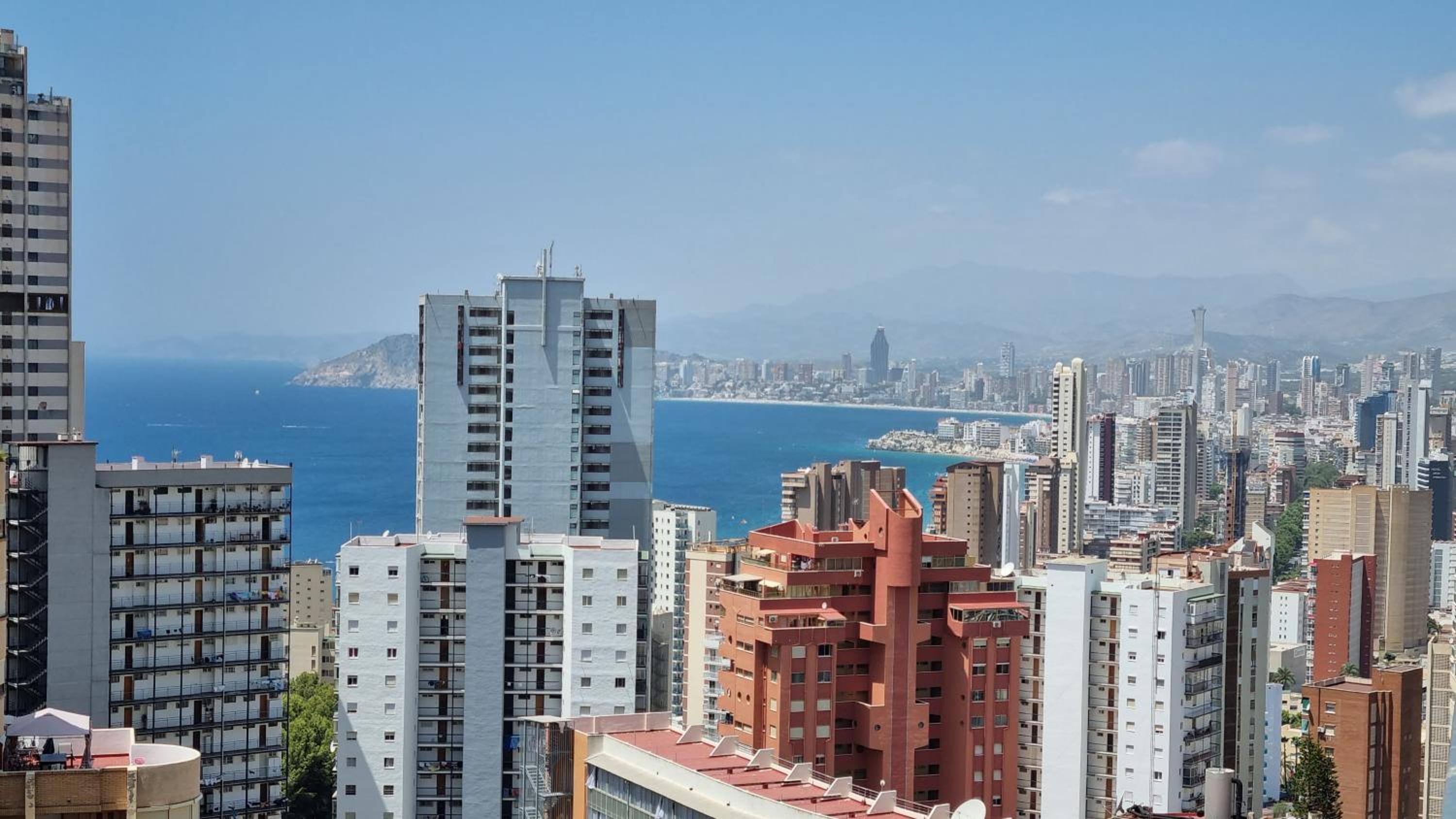 Apartamento de lujo con gran terraza privada y vistas