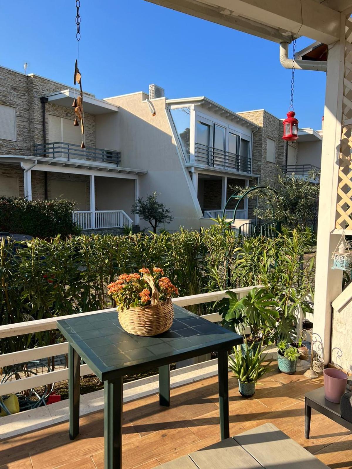 DEJA BLUE Beach House Bay of Lalzi Durres Gjiri Lalzit